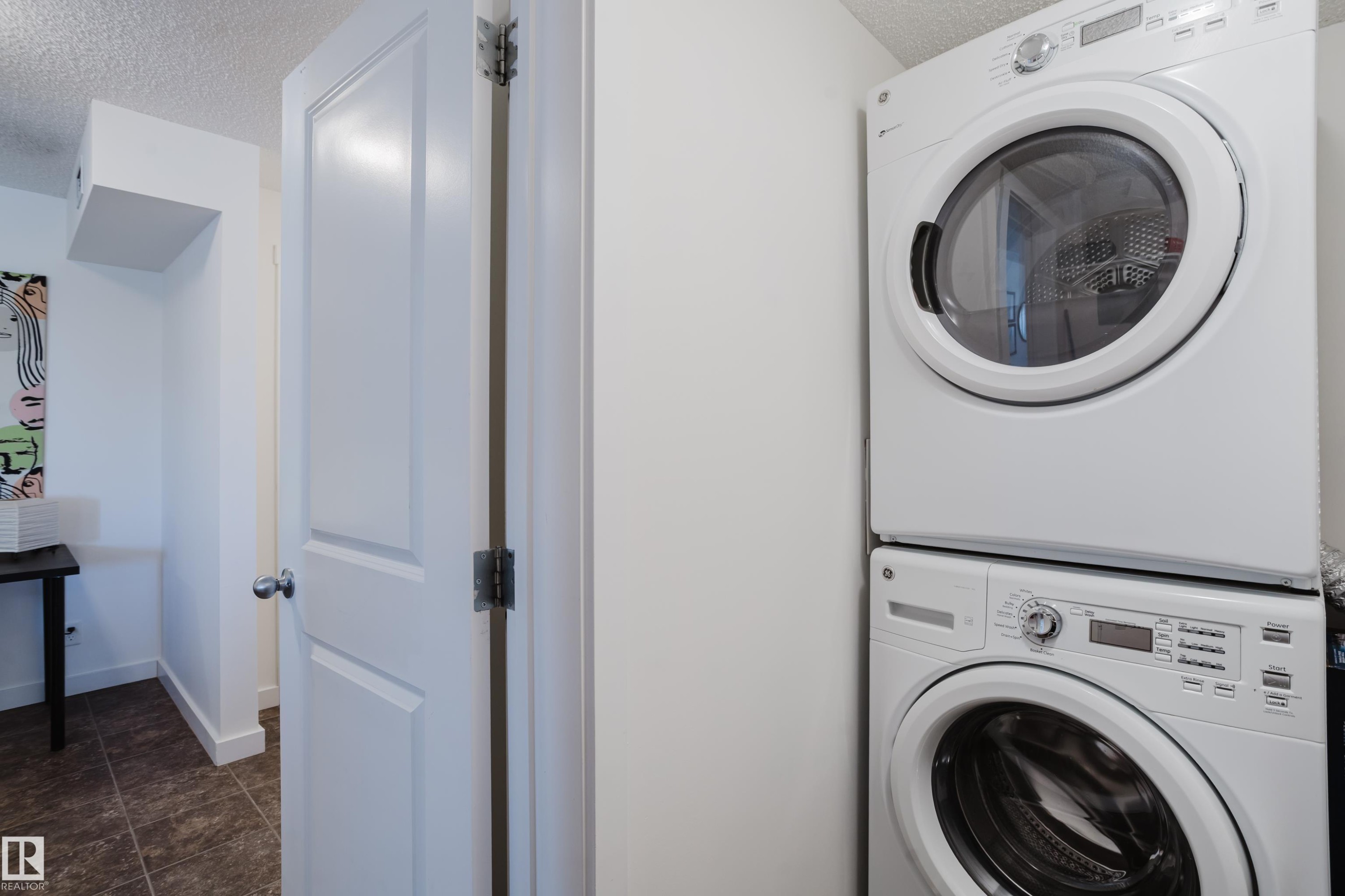 319 5804 Mullen Place, Edmonton, AB - Indoor Photo Showing Laundry Room