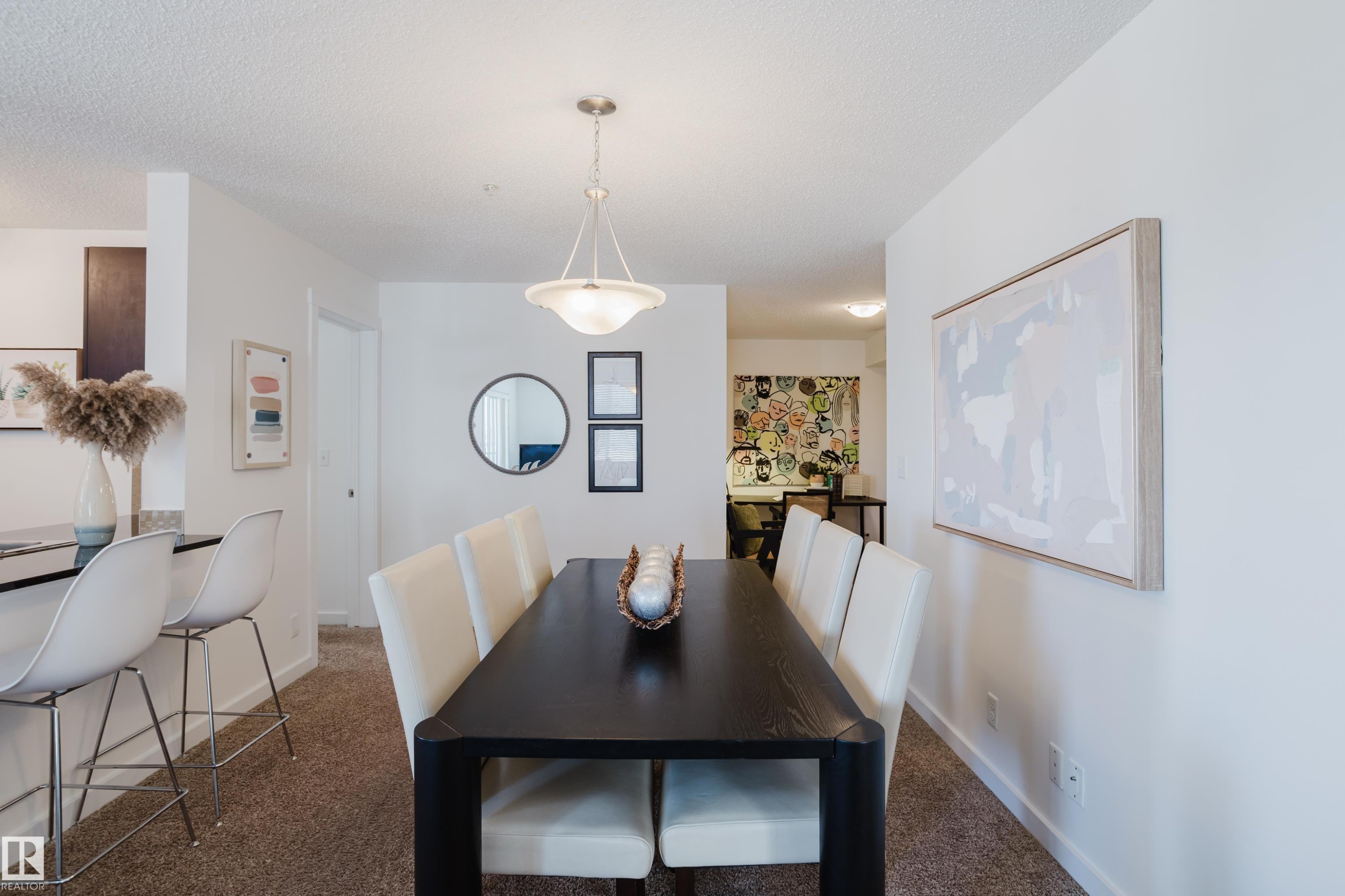 319 5804 Mullen Place, Edmonton, AB - Indoor Photo Showing Dining Room