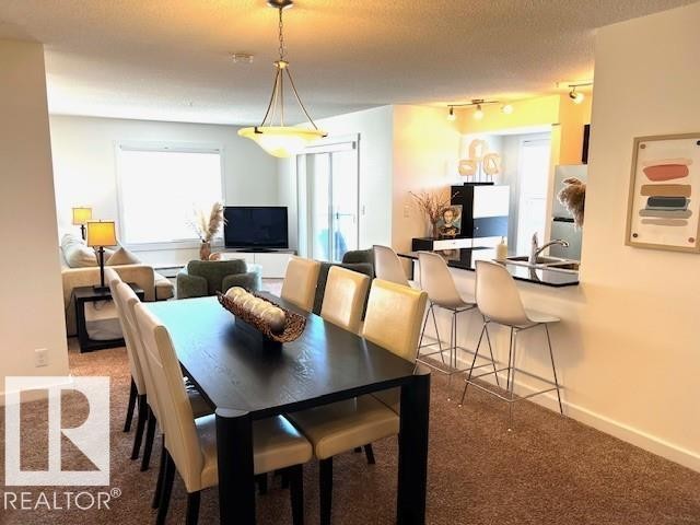 319 5804 Mullen Place, Edmonton, AB - Indoor Photo Showing Dining Room