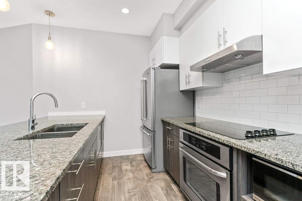 204 10126 144 Street, Edmonton, AB