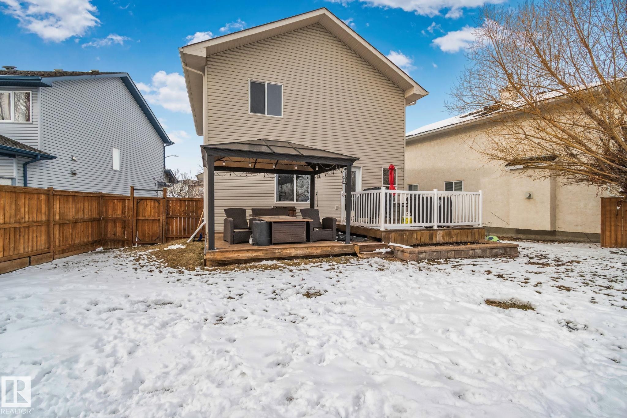 3711 161 Avenue, Edmonton, AB - Outdoor