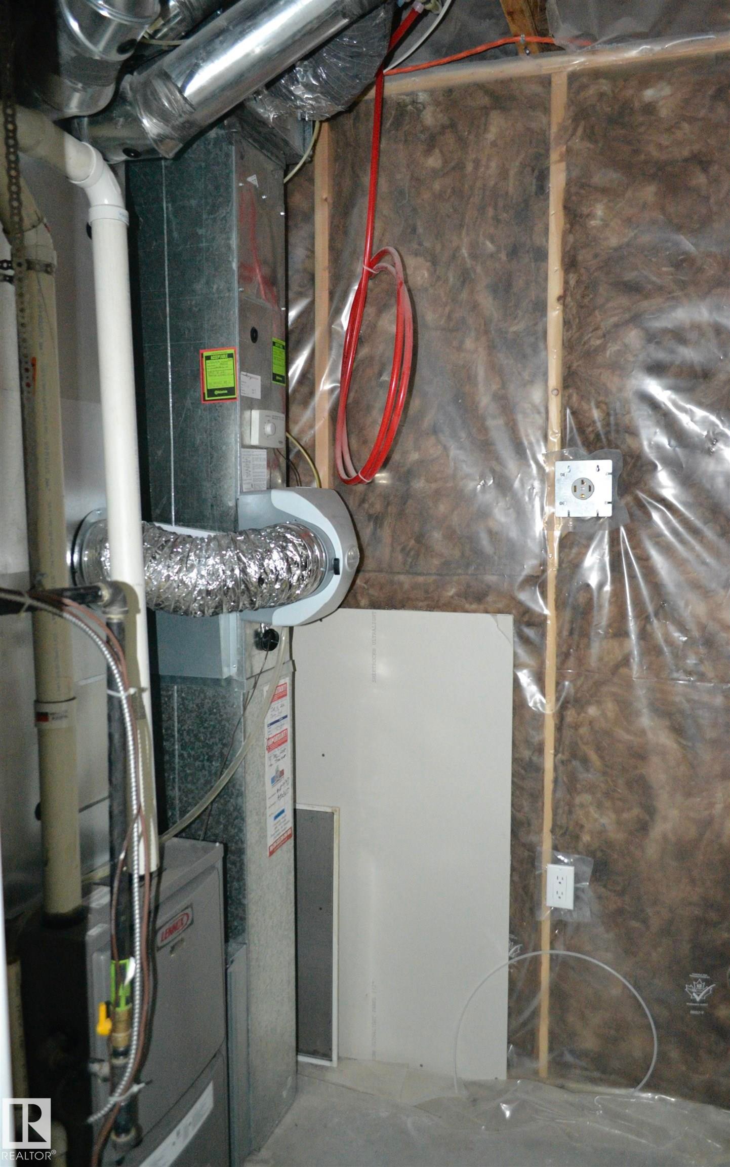 8952 81 Avenue, Edmonton, AB - Indoor Photo Showing Basement