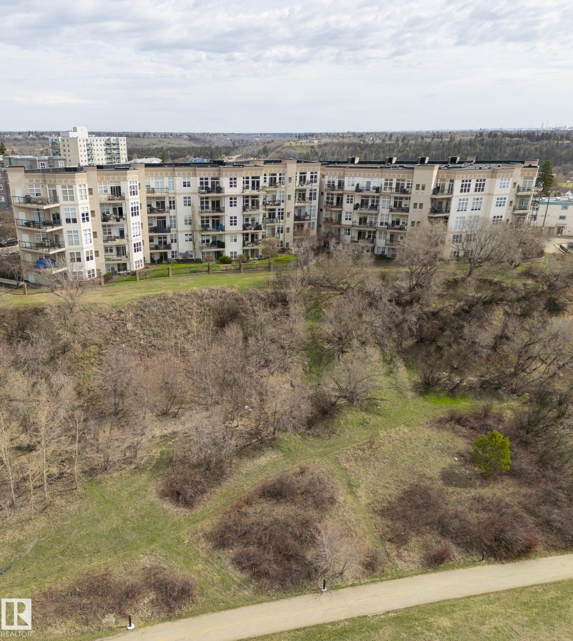 412 9503 101 Avenue, Edmonton, AB - Outdoor With View
