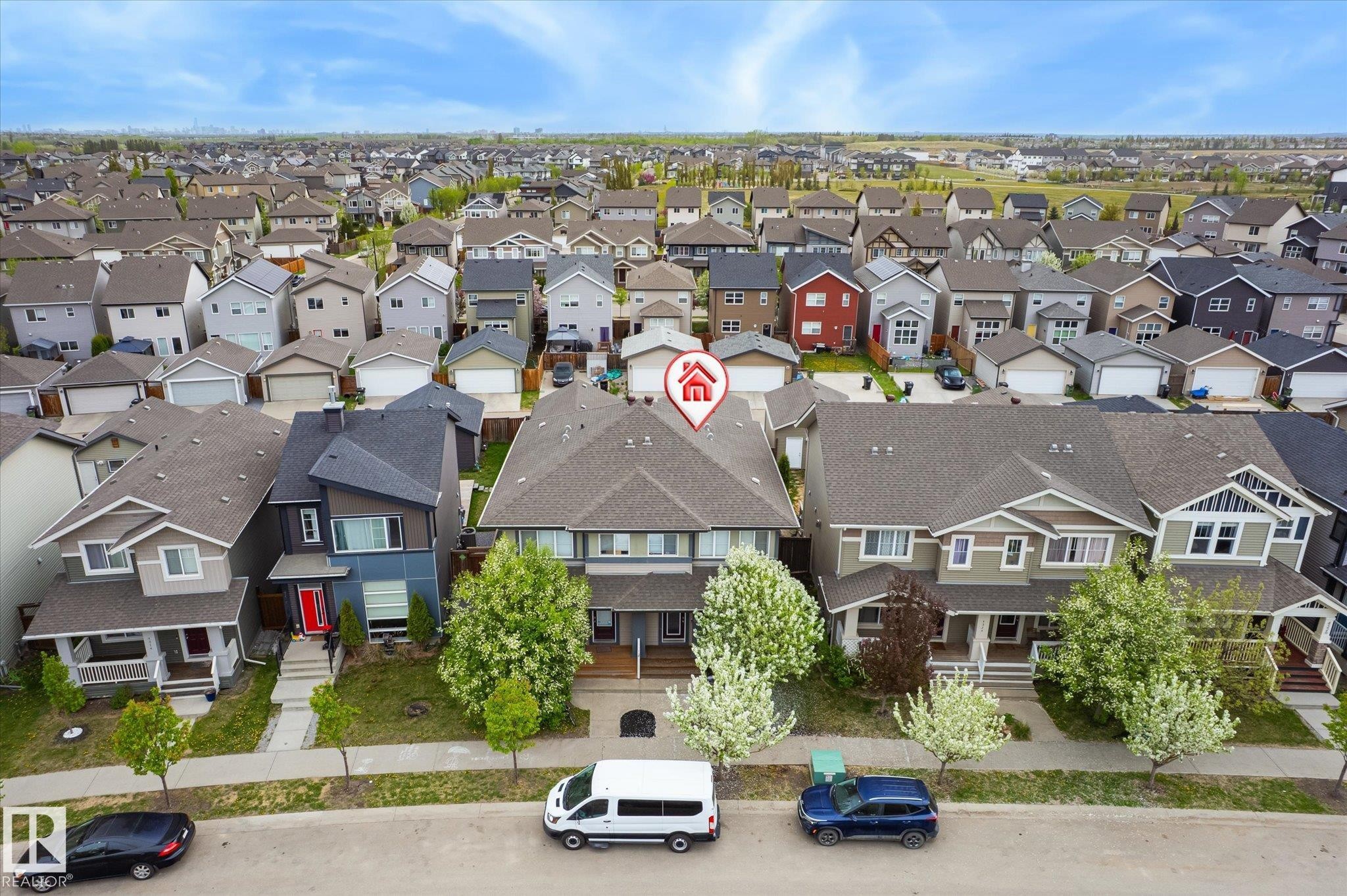 4320 Prowse Link Link, Edmonton, AB - Outdoor With Facade