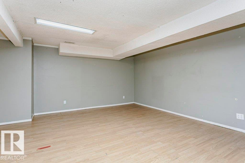 14304 32 Street, Edmonton, AB - Indoor