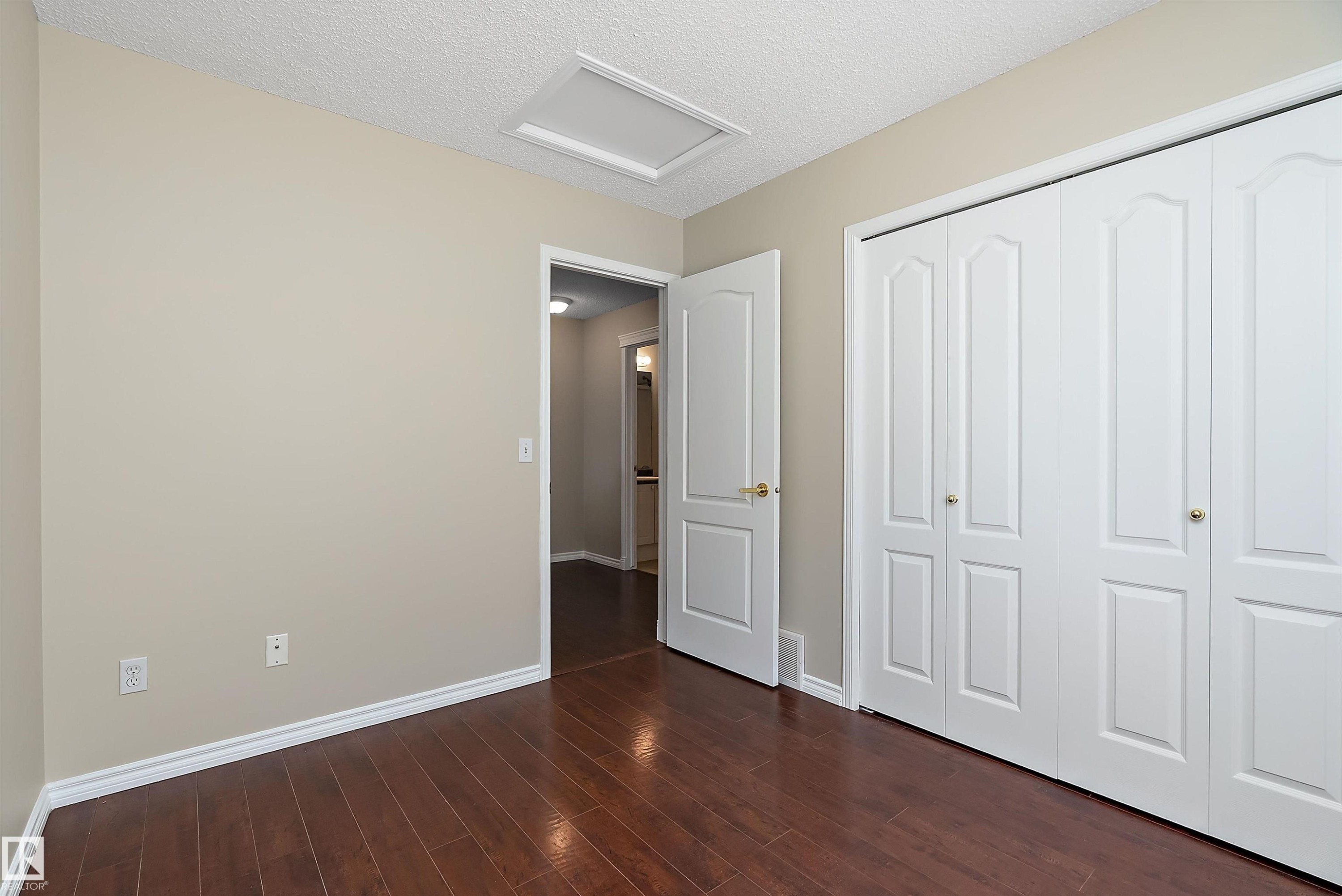 4 1780 Glastonbury Boulevard, Edmonton, AB - Indoor Photo Showing Other Room