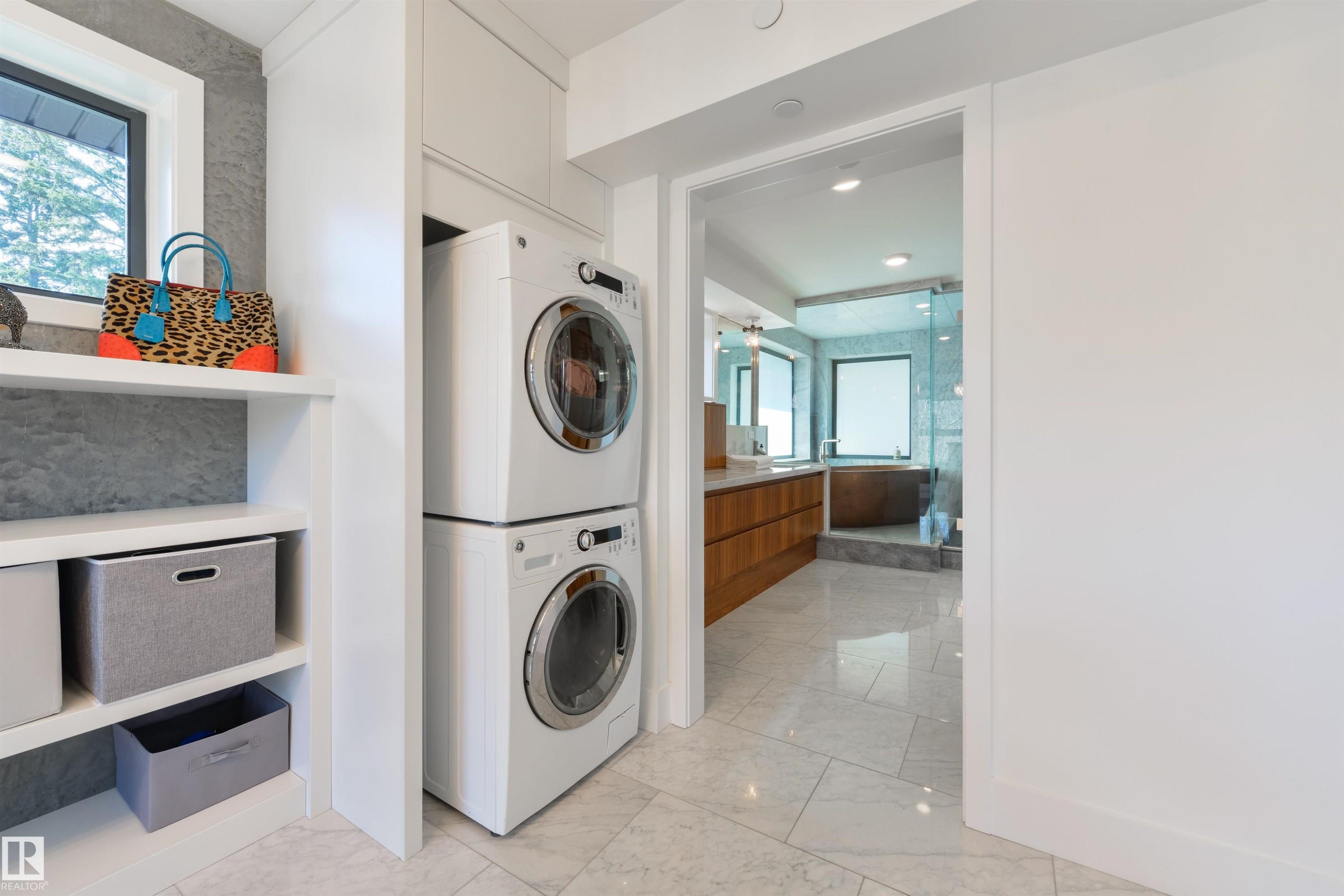 9213 97 Street Nw, Edmonton, AB - Indoor Photo Showing Laundry Room