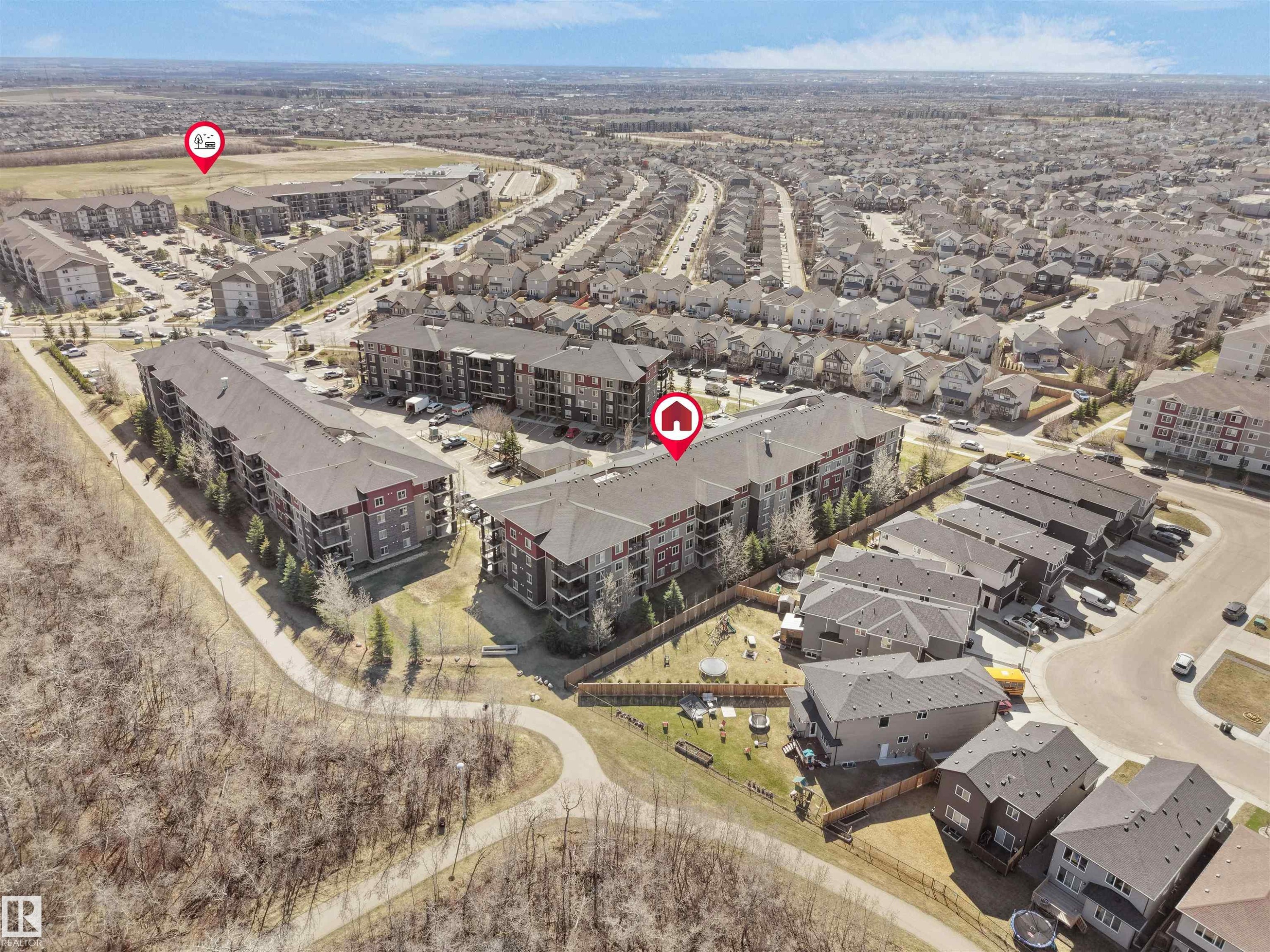 Image quality insufficient for description - 417 1060 Mcconachie Boulevard, Edmonton, AB - Outdoor With View