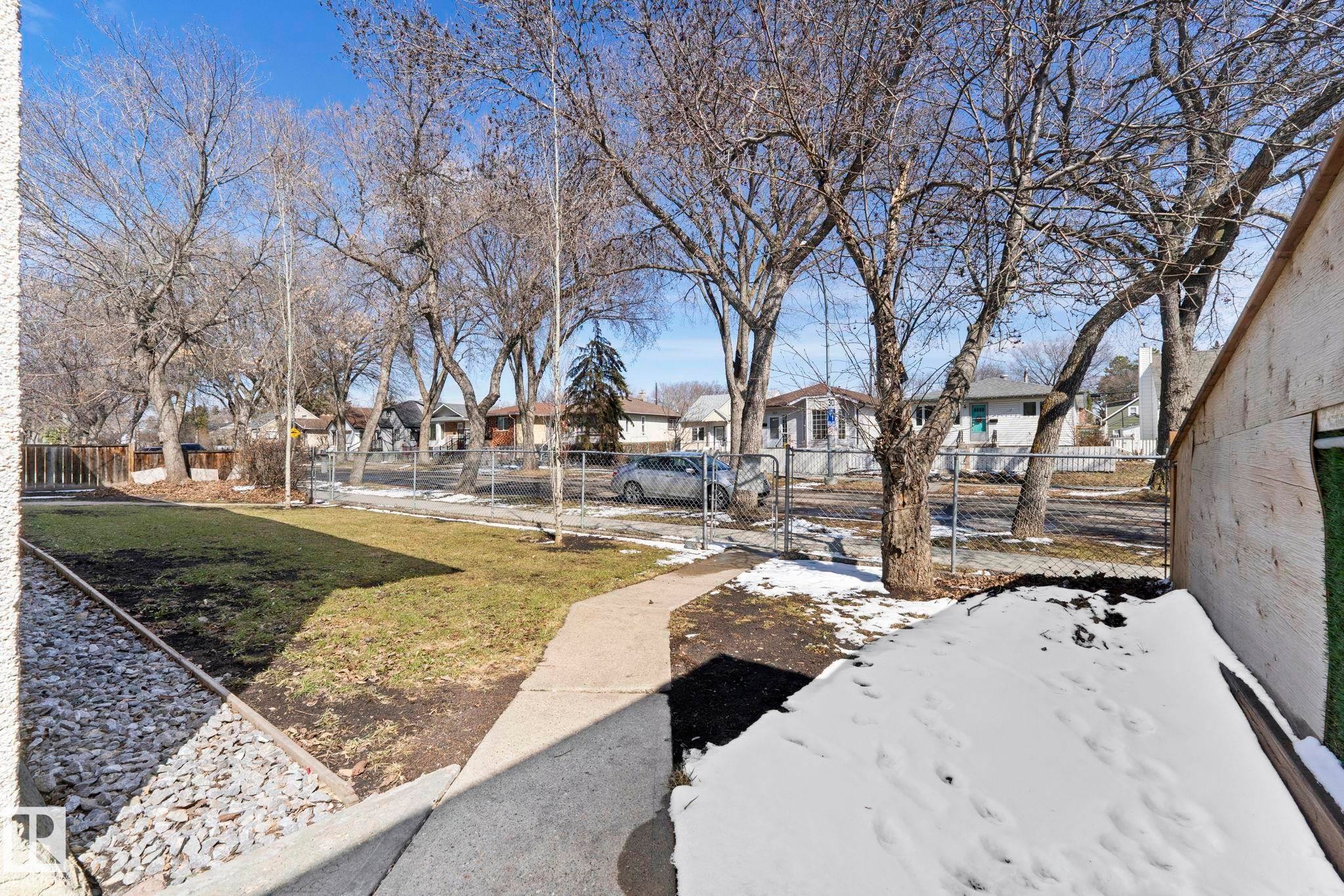 12210 92 Street, Edmonton, AB - Outdoor
