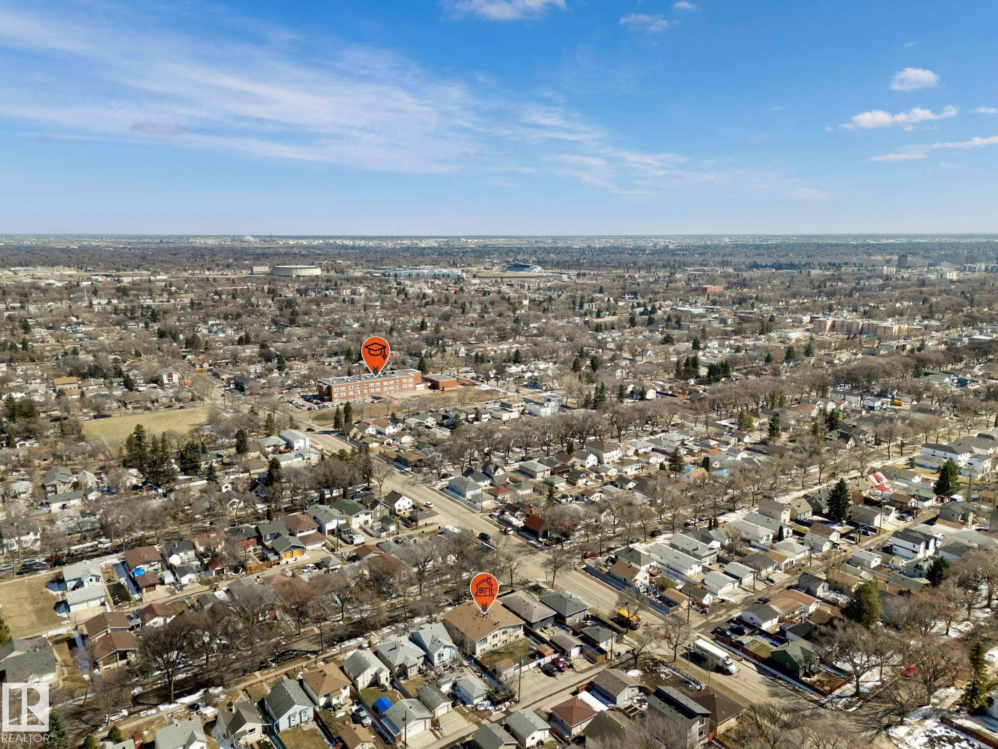 12210 92 Street, Edmonton, AB - Outdoor With View