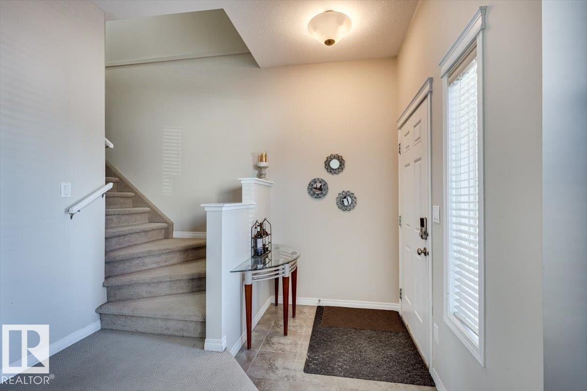 #111 50 Lucky Pl, Sylvan Lake, AB - Indoor Photo Showing Other Room