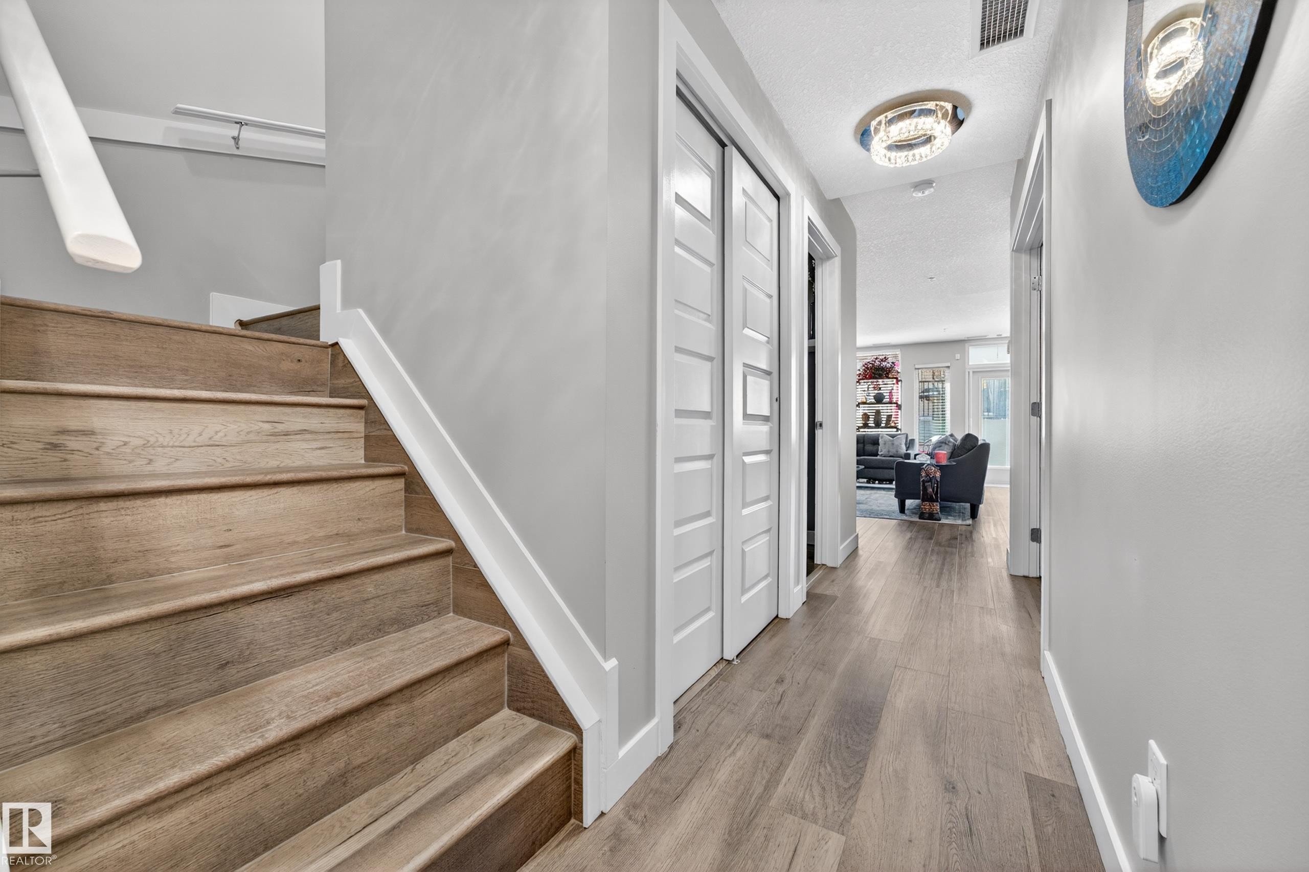 109 5151 Windermere Boulevard, Edmonton, AB - Indoor Photo Showing Other Room