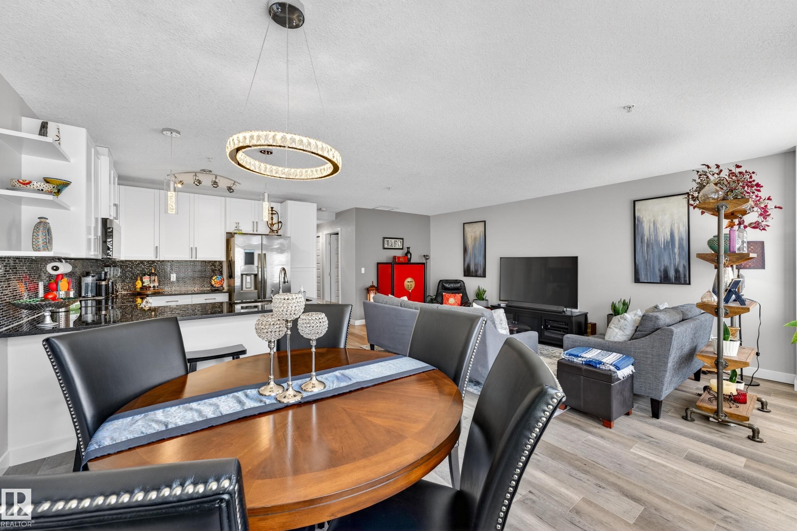 109 5151 Windermere Boulevard, Edmonton, AB - Indoor Photo Showing Dining Room