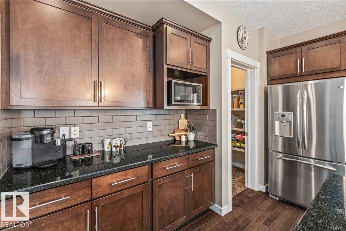 2108 77 Street, Edmonton, AB - Indoor Photo Showing Kitchen