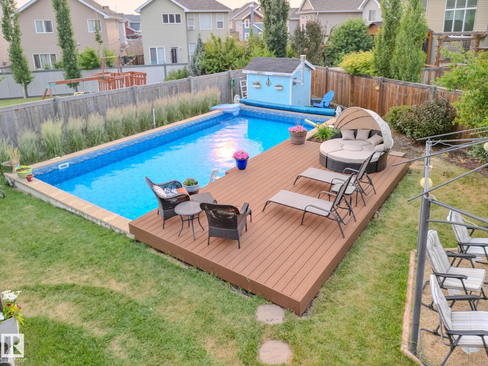 2108 77 Street, Edmonton, AB - Outdoor