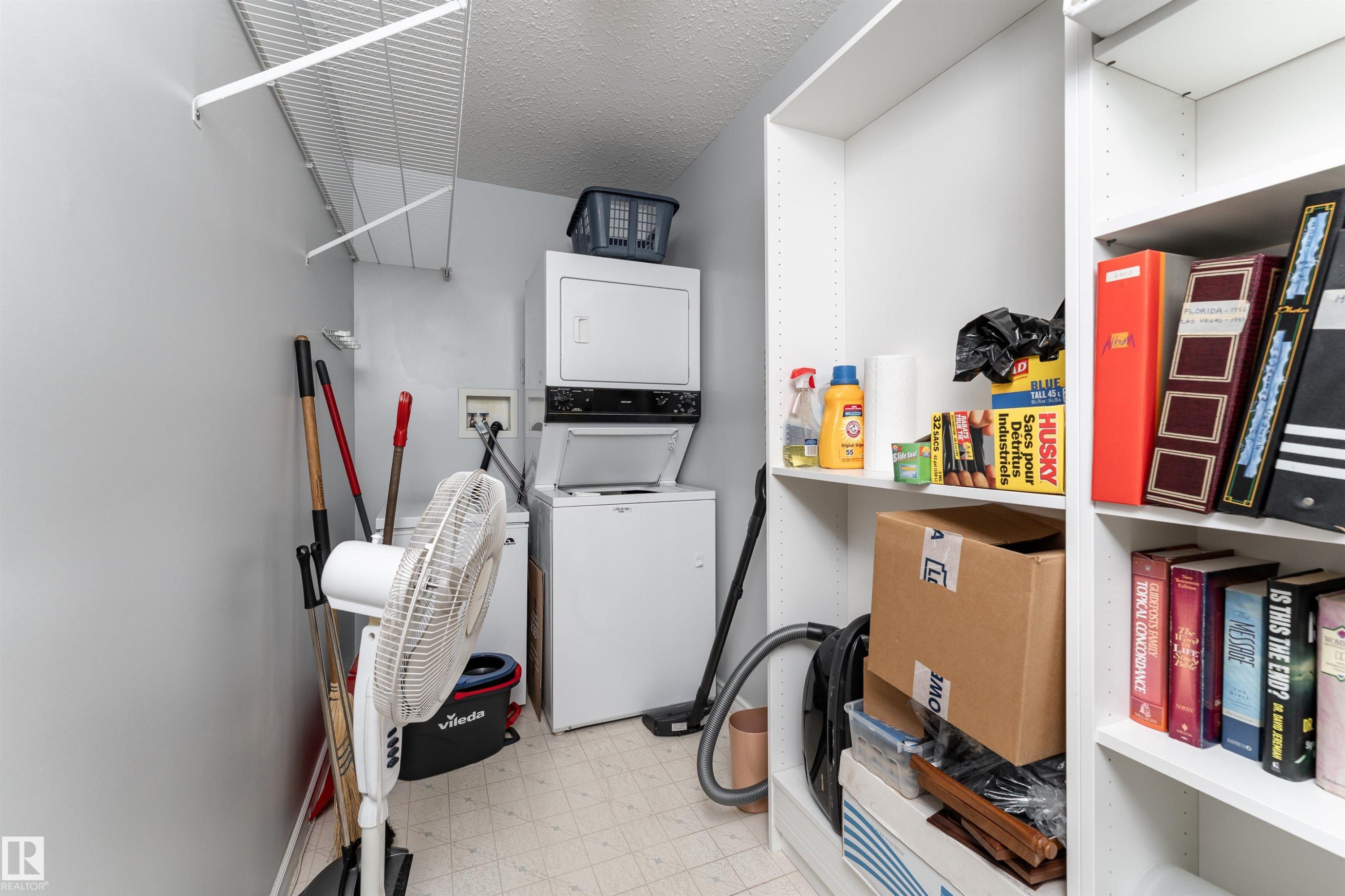 454 13441 127 Street, Edmonton, AB - Indoor Photo Showing Laundry Room