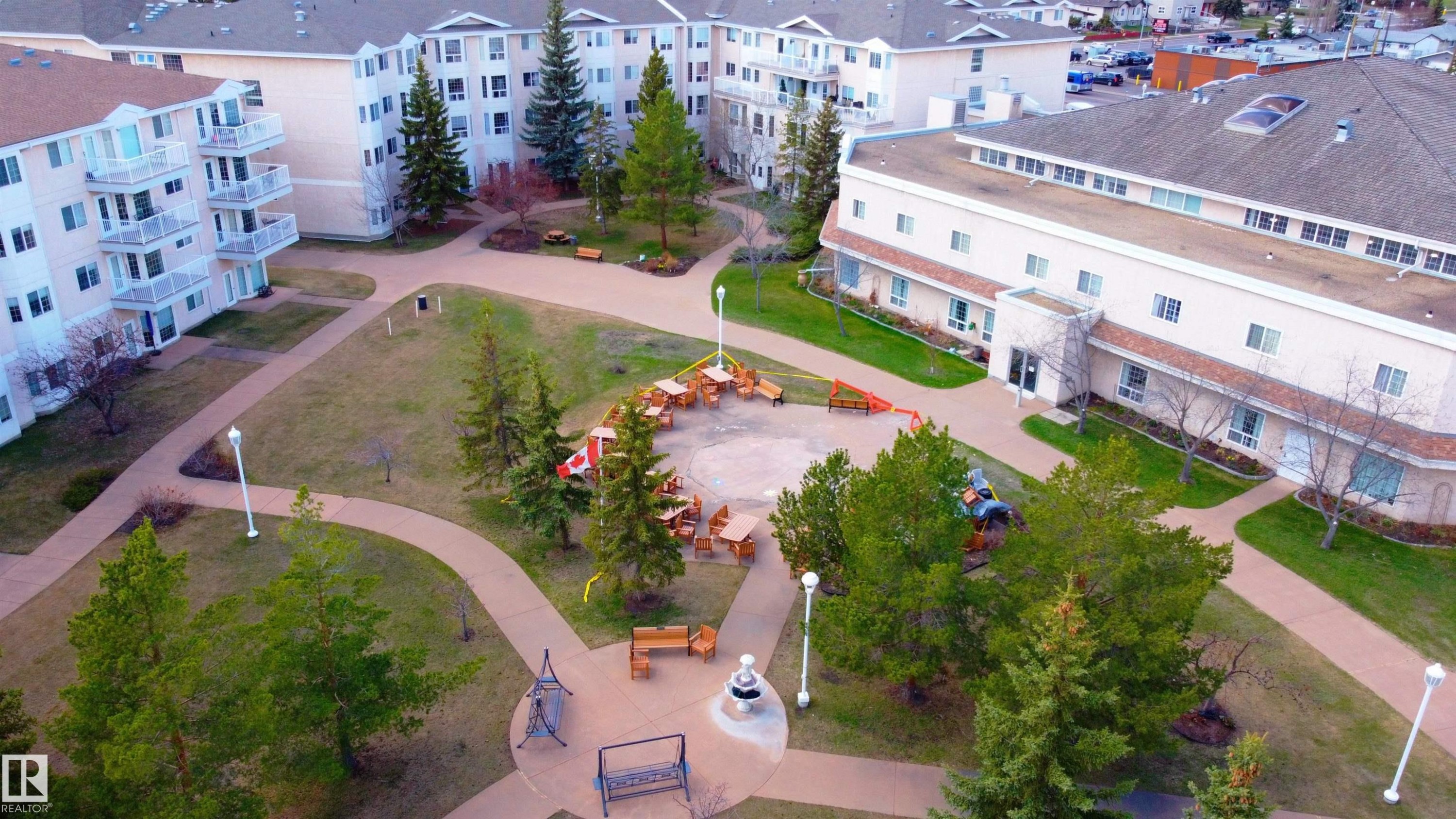 454 13441 127 Street, Edmonton, AB - Outdoor With View