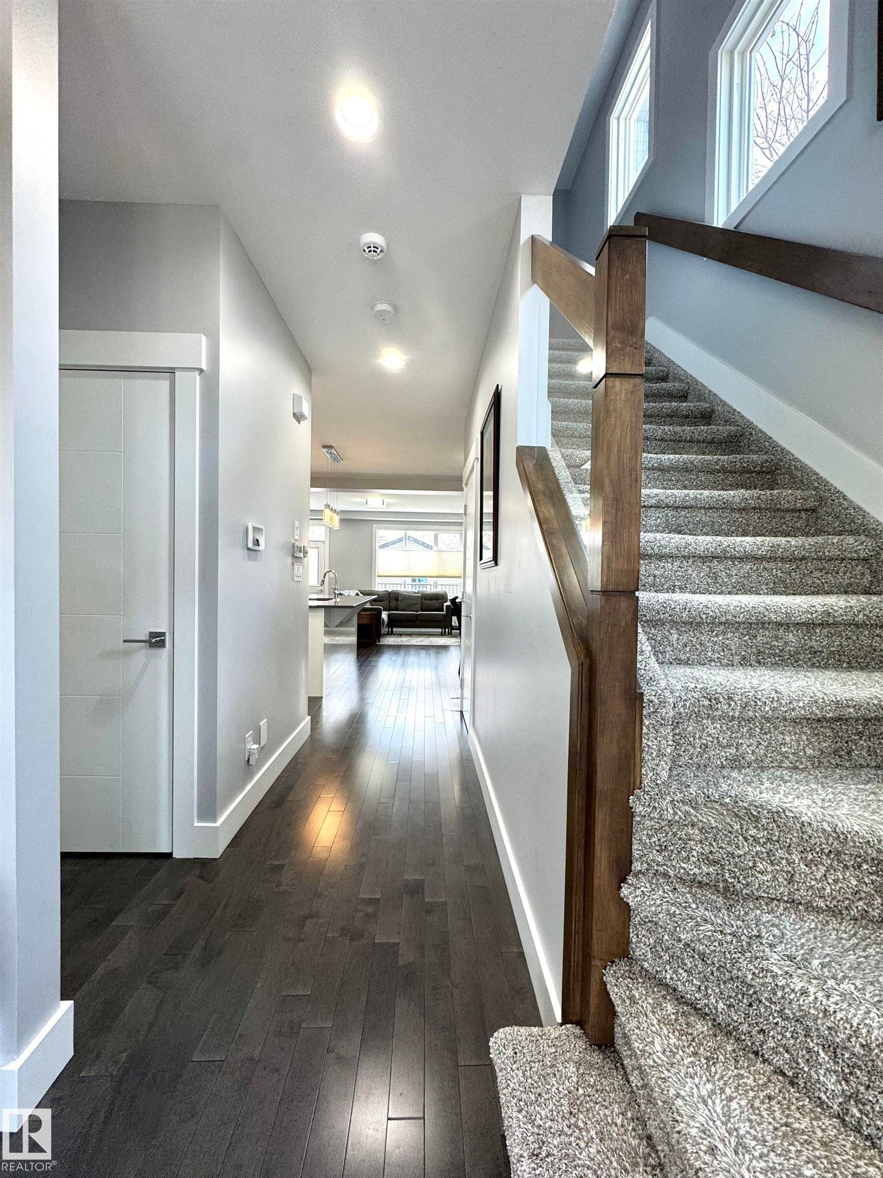 9220 154 Street, Edmonton, AB