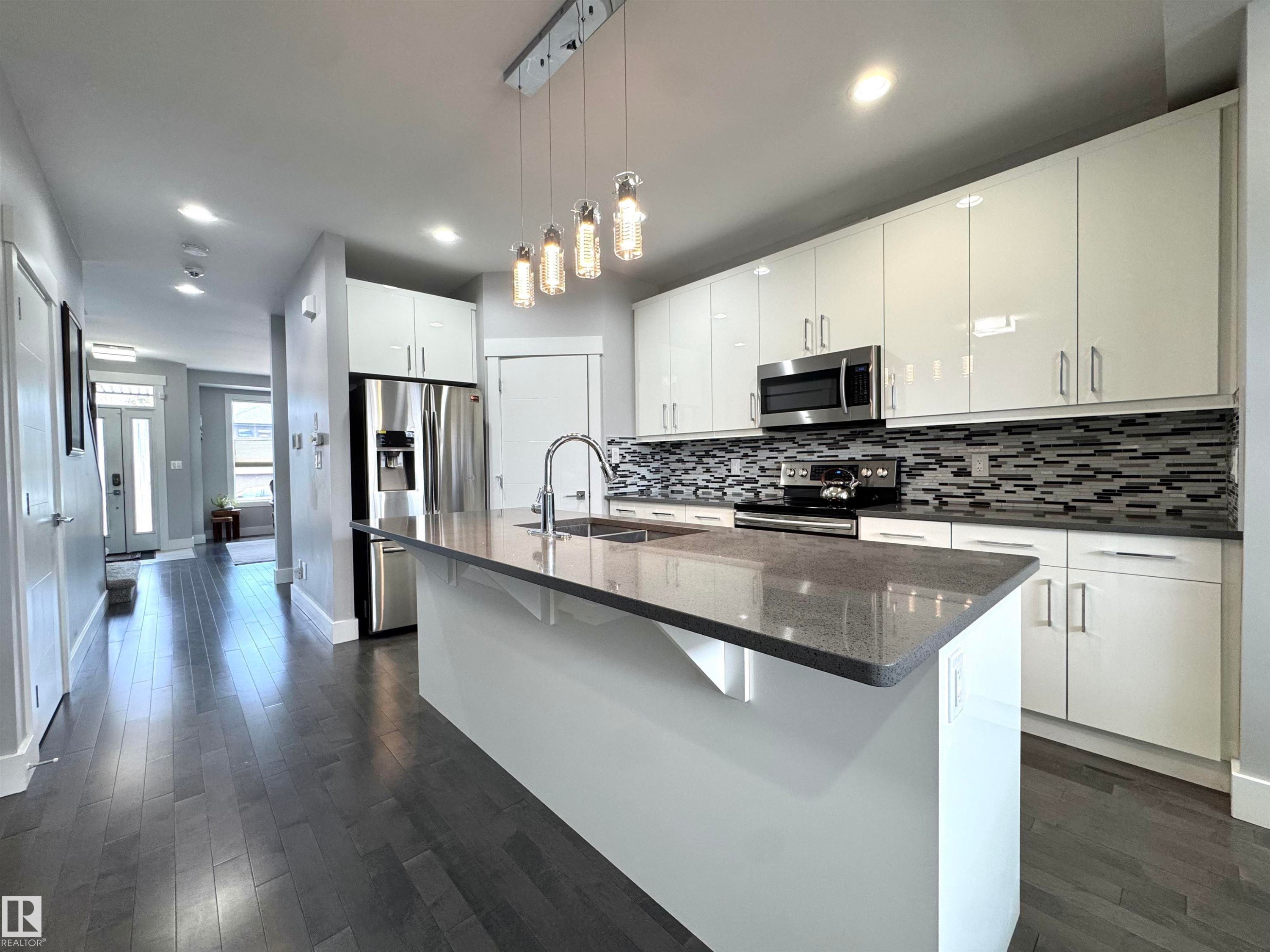 9220 154 Street, Edmonton, AB