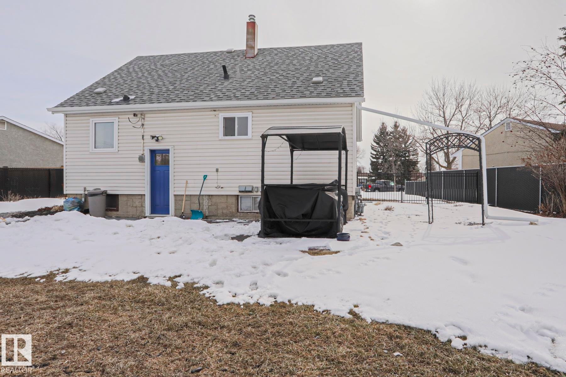 13520 124A Avenue, Edmonton, AB - Outdoor With Exterior