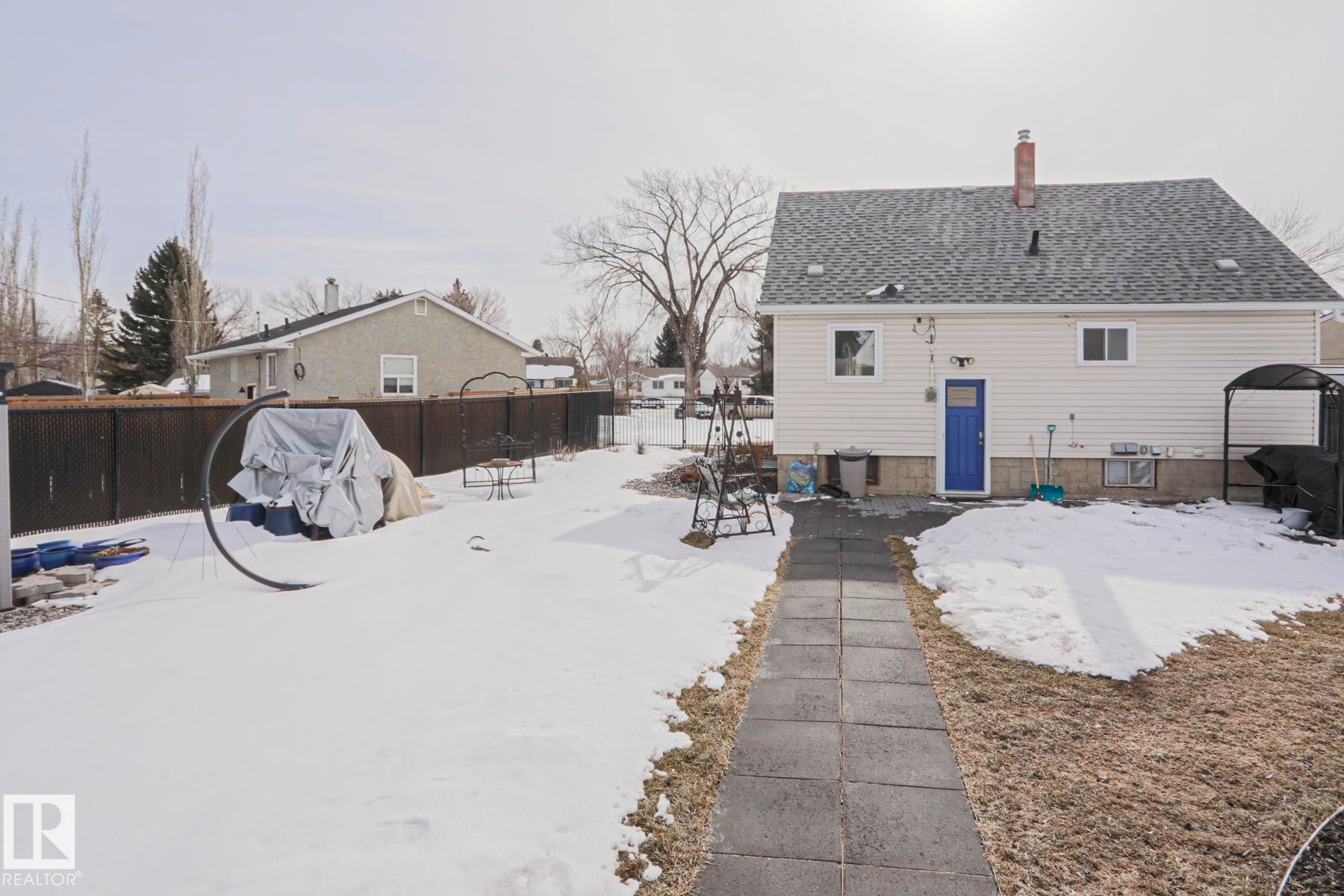 13520 124A Avenue, Edmonton, AB - Outdoor