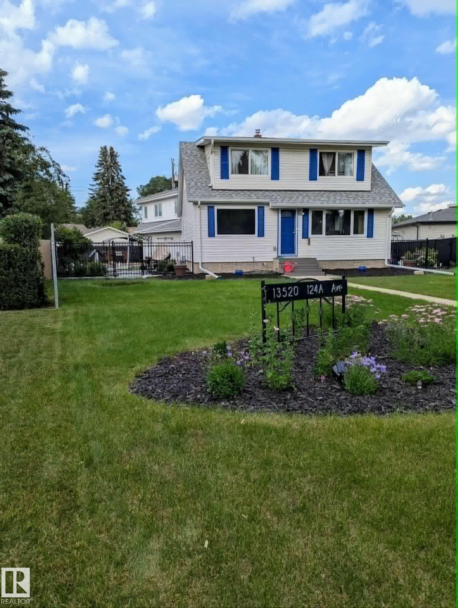 13520 124A Avenue, Edmonton, AB - Outdoor