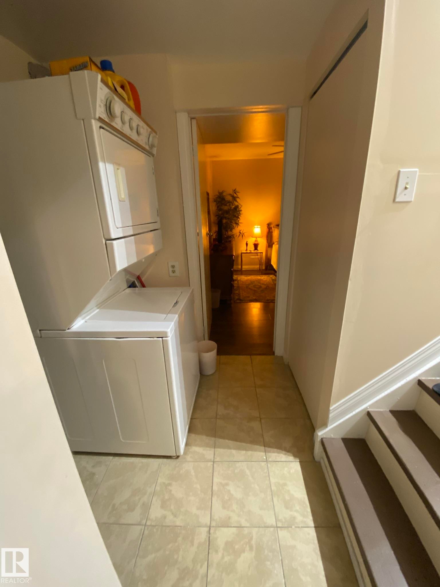 18525 66 Avenue, Edmonton, AB - Indoor Photo Showing Laundry Room