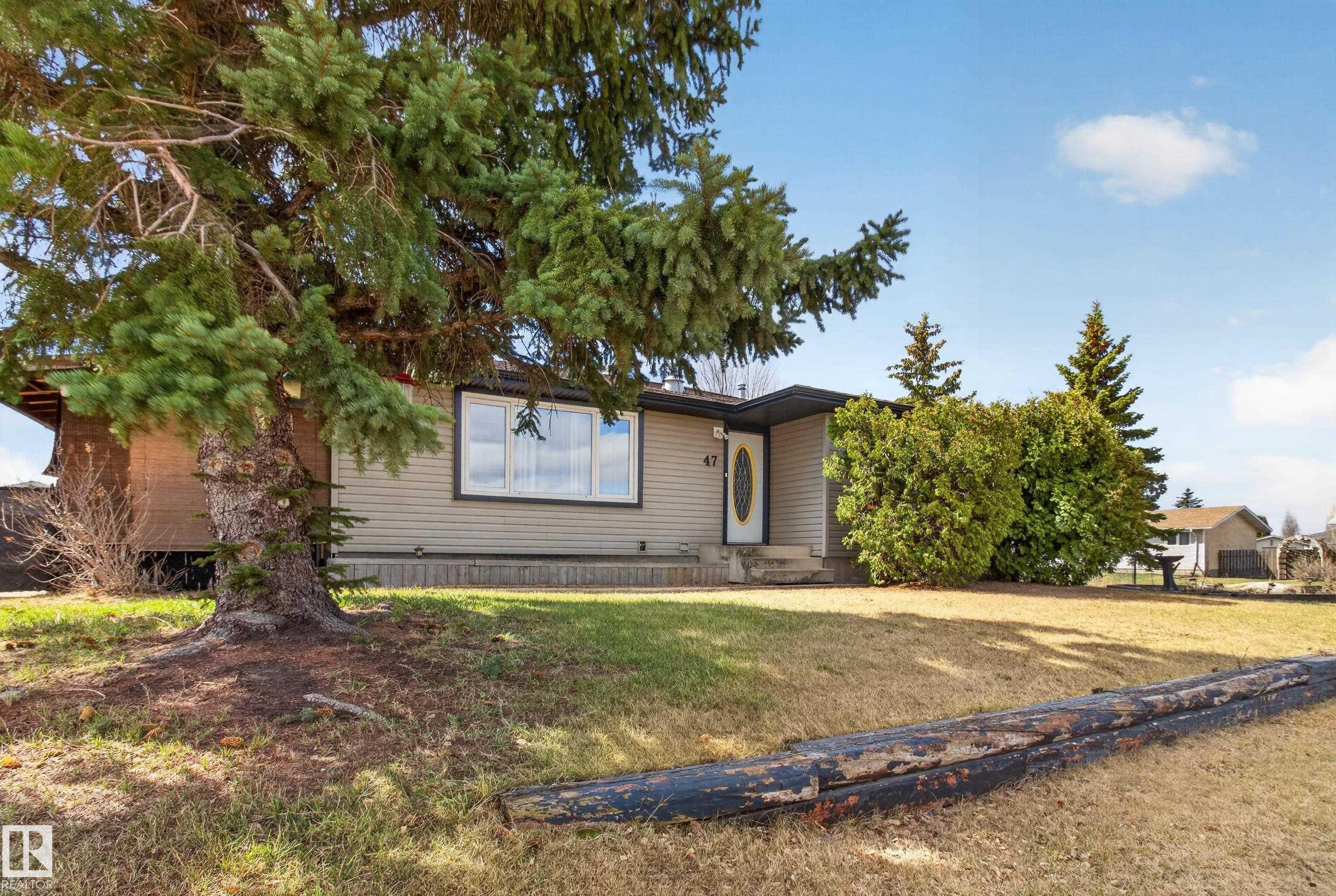 47 Duke Drive, Lamont, AB - Outdoor