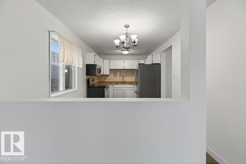 5510 186 Street, Edmonton, AB -