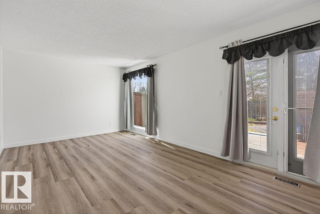 5510 186 Street, Edmonton, AB - Indoor Photo Showing Other Room