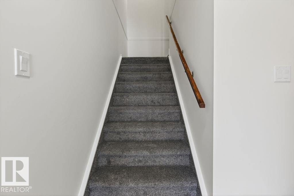 5510 186 Street, Edmonton, AB - Indoor Photo Showing Other Room