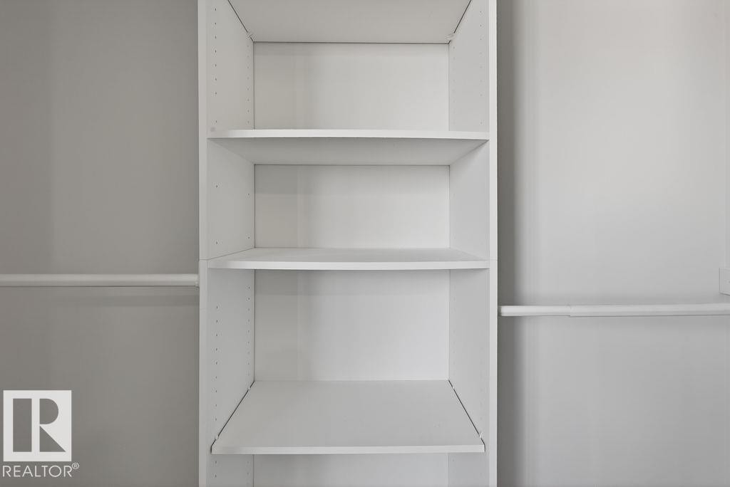 5510 186 Street, Edmonton, AB - Indoor With Storage