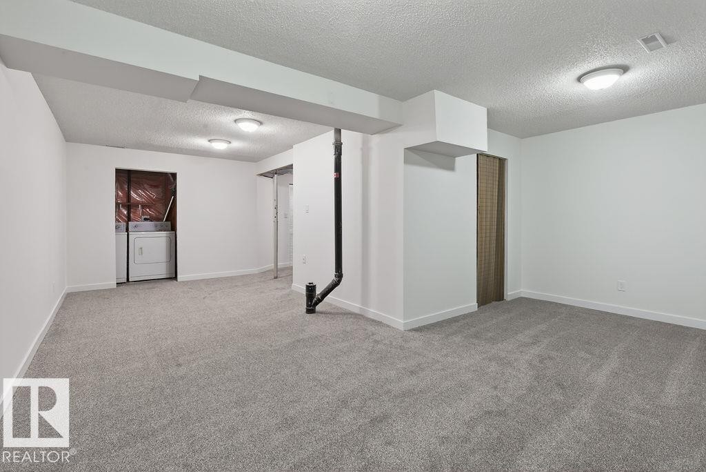 5510 186 Street, Edmonton, AB - Indoor Photo Showing Other Room