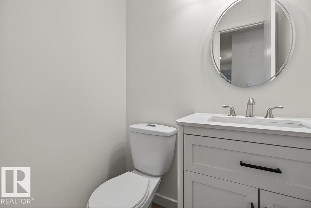 5510 186 Street, Edmonton, AB - Indoor Photo Showing Bathroom