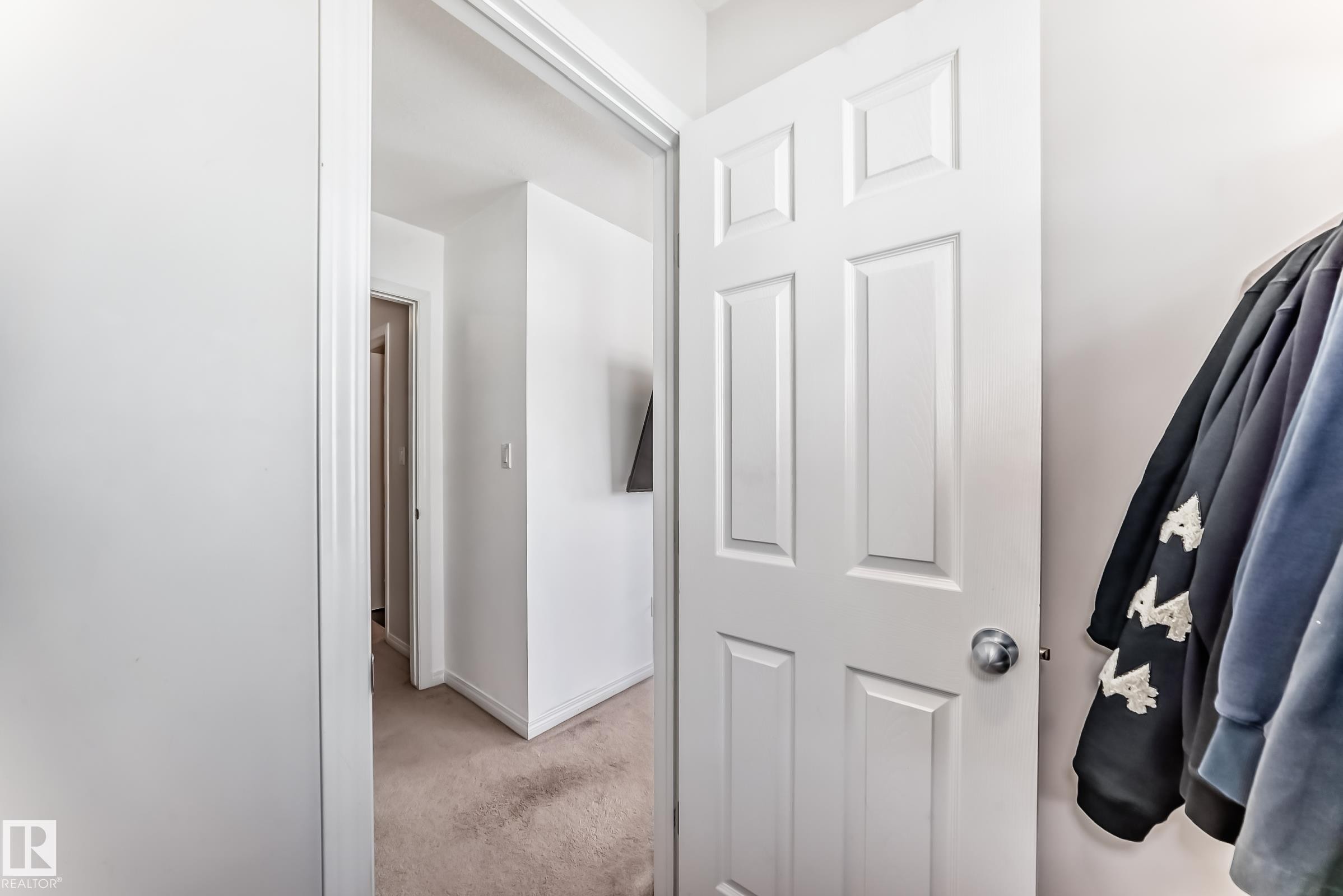 Image quality insufficient for description - 45 4850 Terwillegar Common, Edmonton, AB - Indoor
