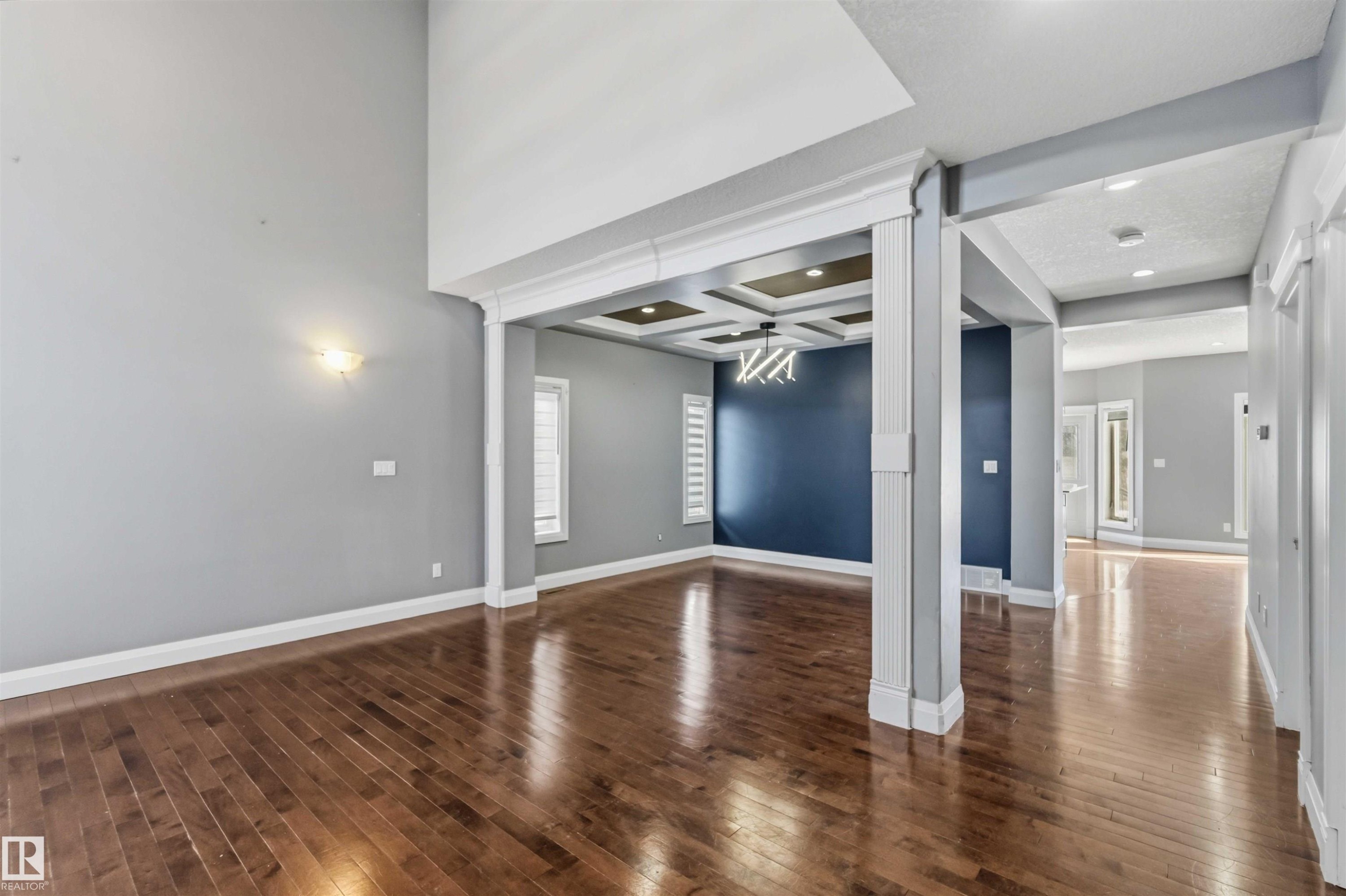 3563 14 Street, Edmonton, AB - Indoor Photo Showing Other Room