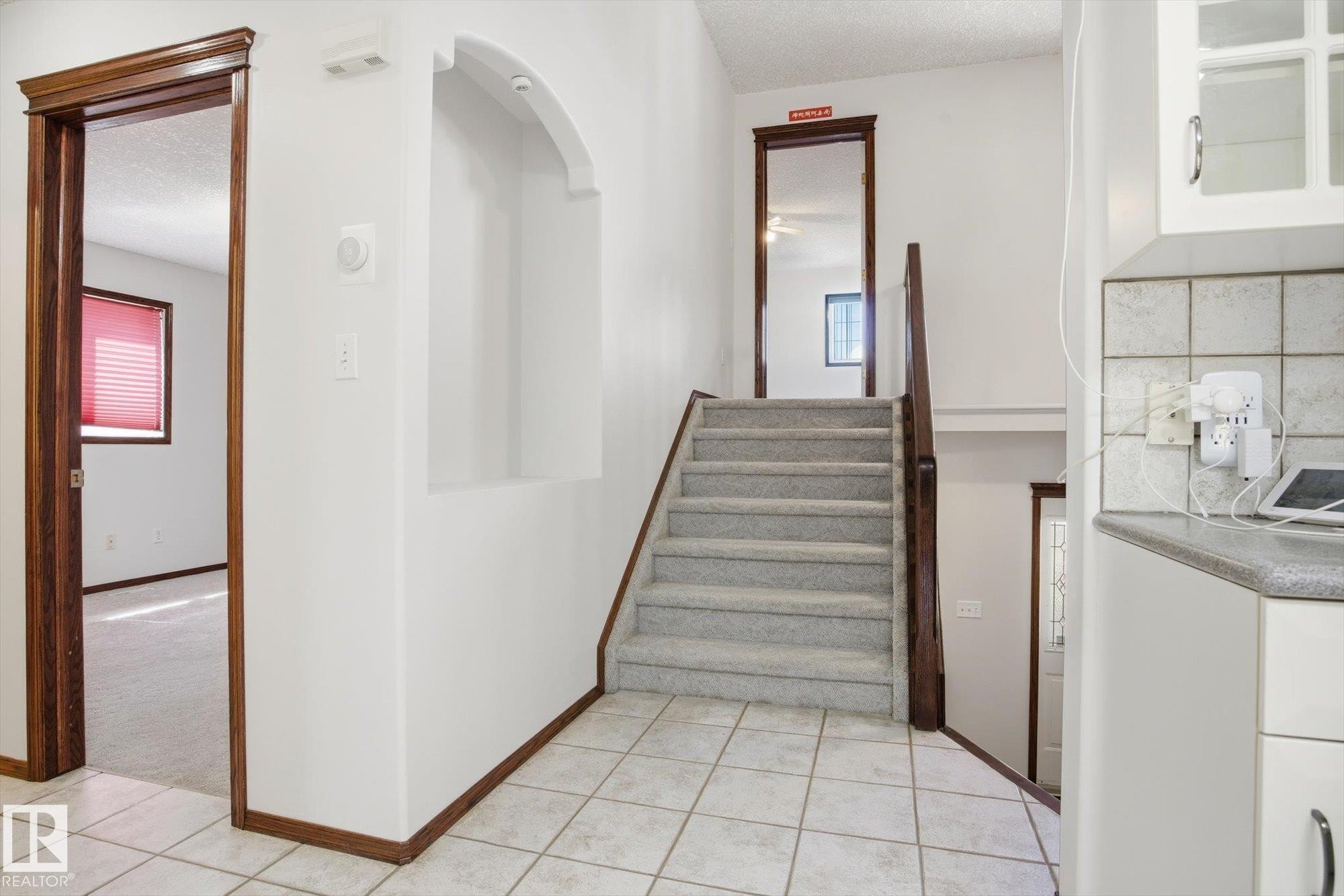 11413 118 Street, Edmonton, AB - Indoor Photo Showing Other Room