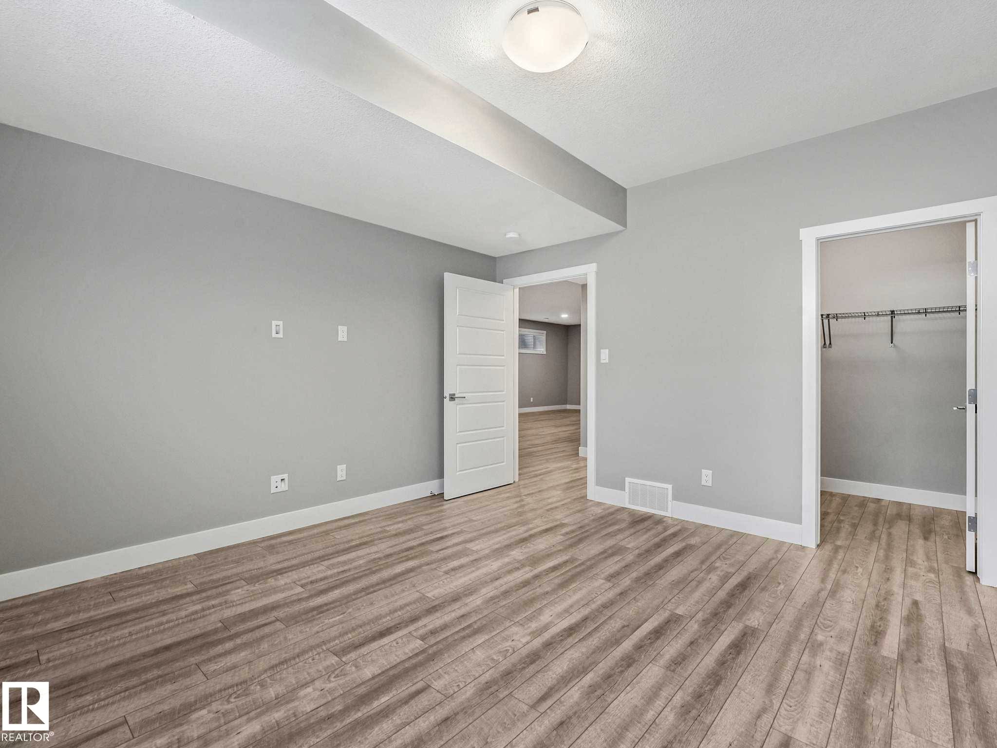 7515 173 Avenue, Edmonton, AB - Indoor Photo Showing Other Room