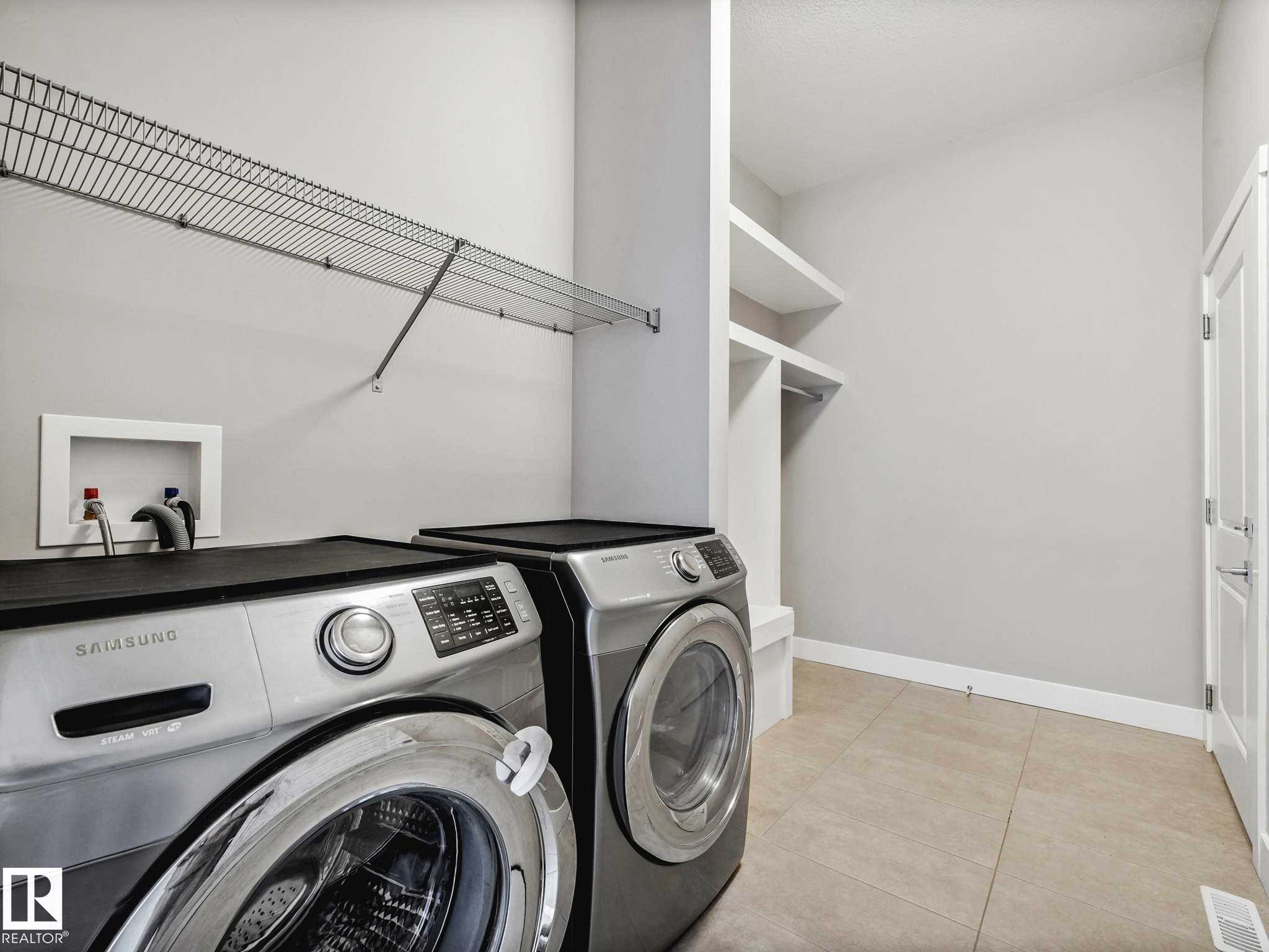 7515 173 Avenue, Edmonton, AB - Indoor Photo Showing Laundry Room