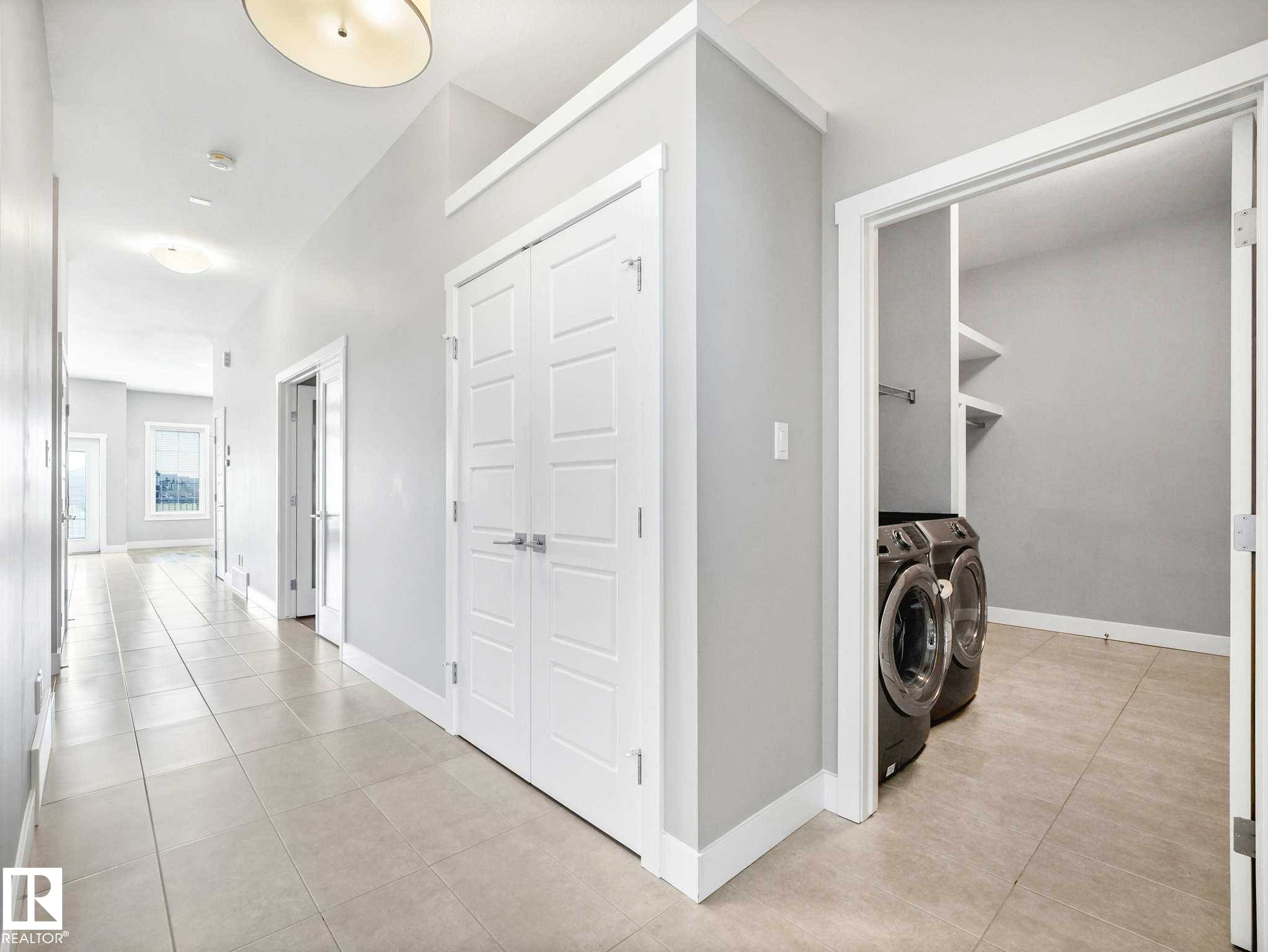 7515 173 Avenue, Edmonton, AB - Indoor