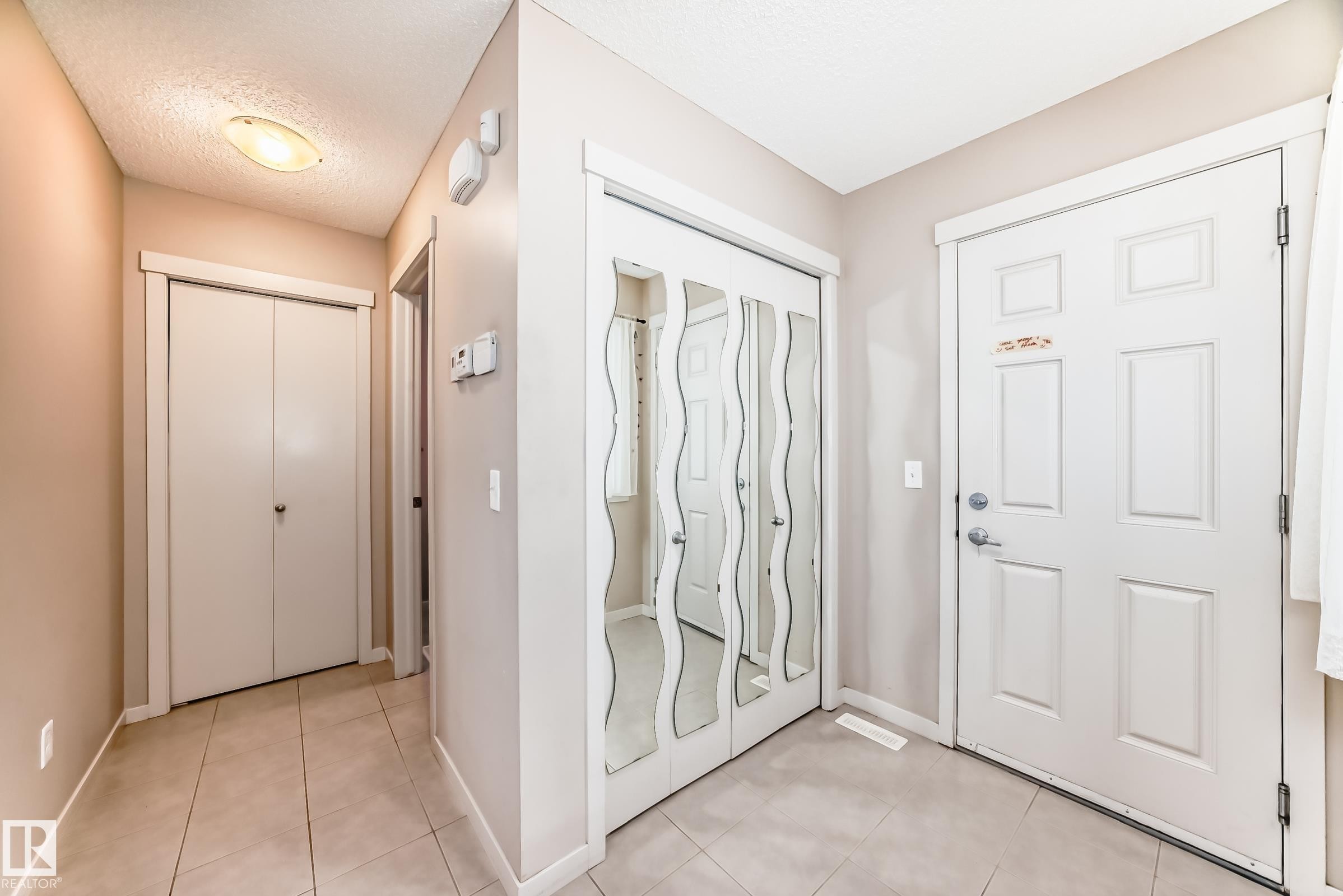 17304 73 Street, Edmonton, AB - Indoor Photo Showing Other Room