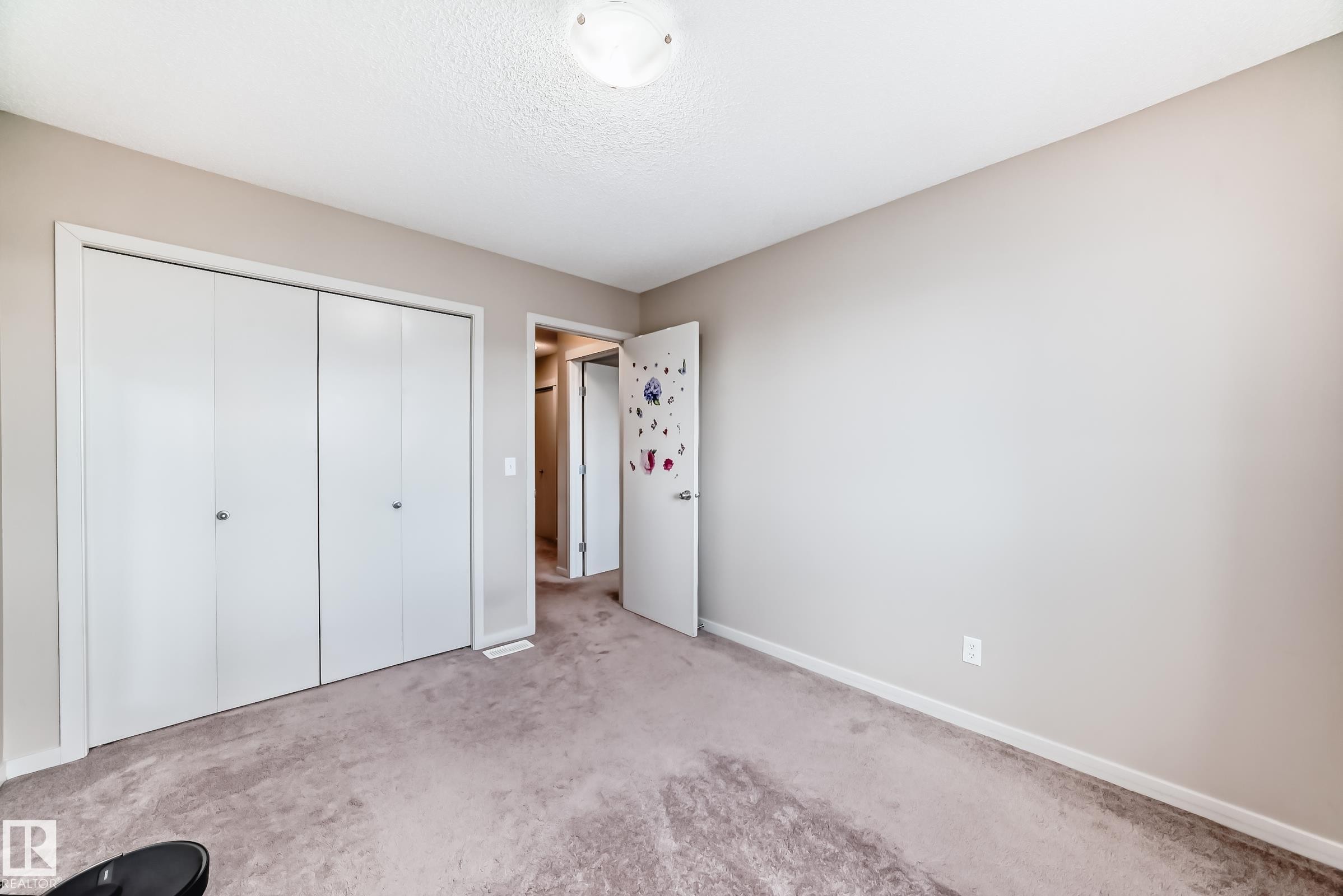 17304 73 Street, Edmonton, AB - Indoor Photo Showing Other Room