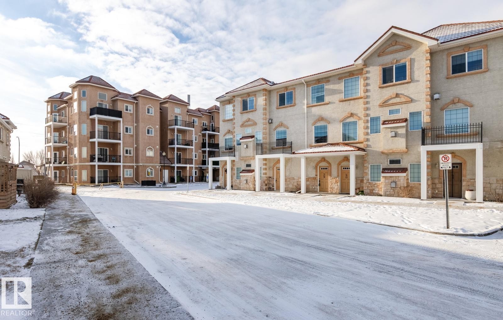 39 13825 155 Avenue, Edmonton, AB - Outdoor With Balcony With Facade
