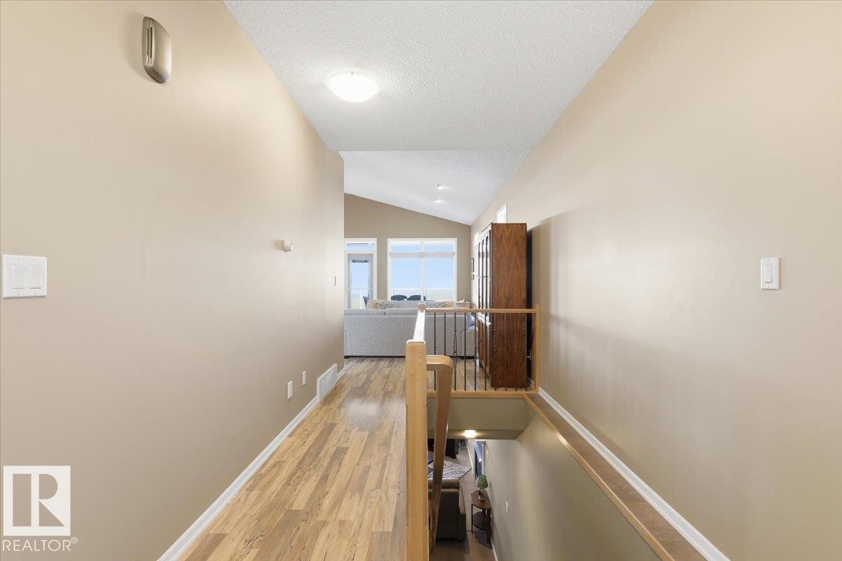 72 Beach Ave, Rural Leduc County, AB - Indoor Photo Showing Other Room