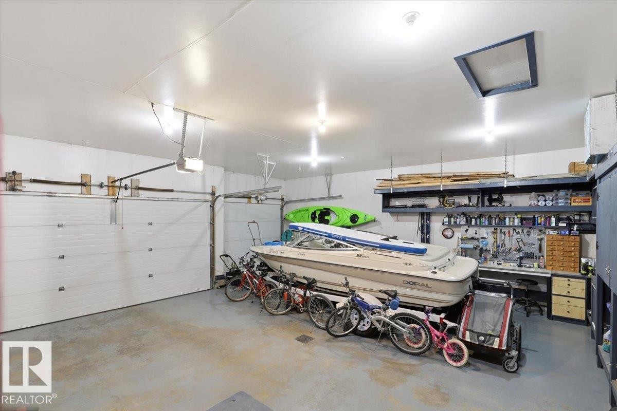 72 Beach Ave, Rural Leduc County, AB - Indoor Photo Showing Garage