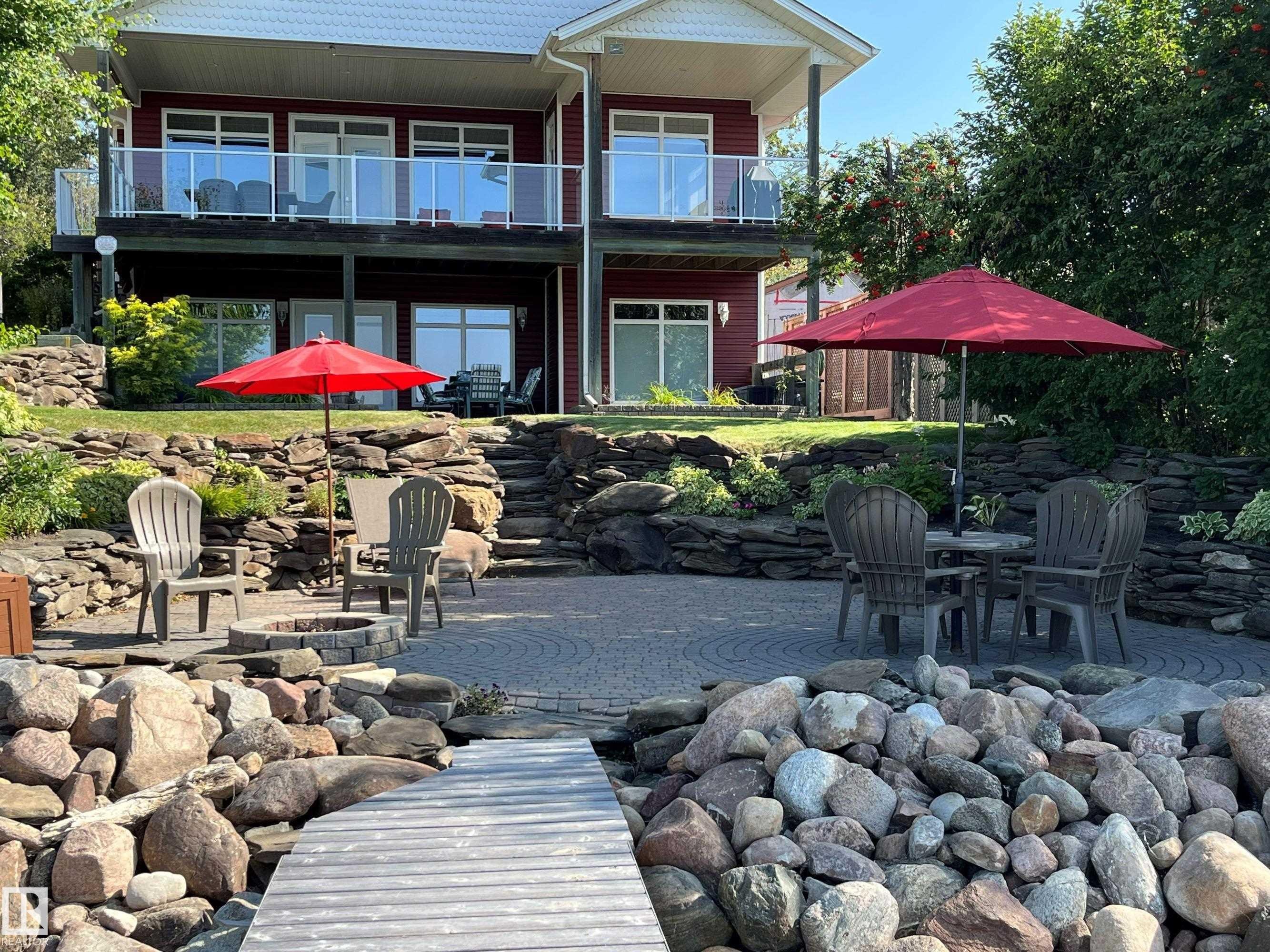 72 Beach Ave, Rural Leduc County, AB - Outdoor