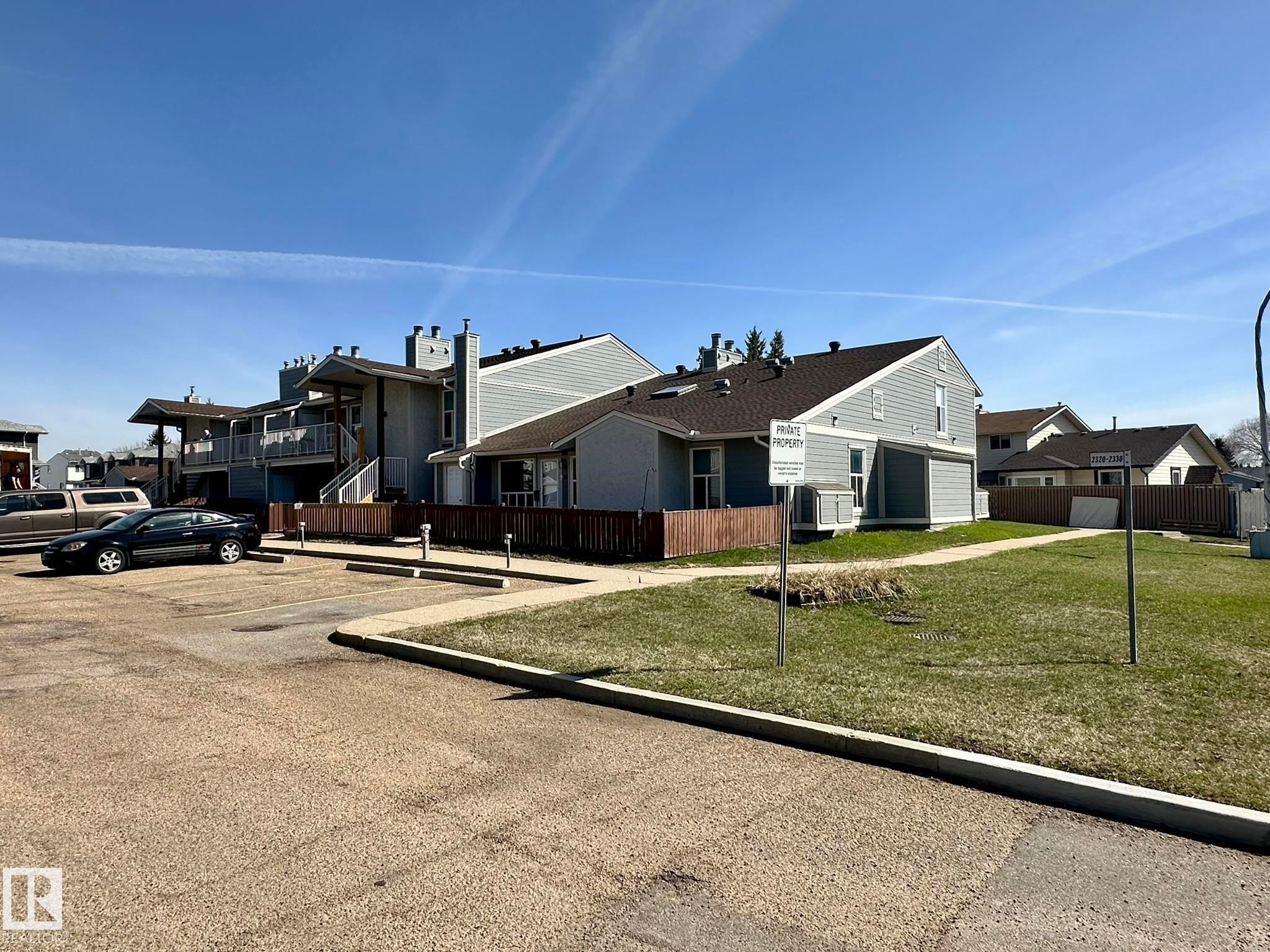 2304 151 Avenue, Edmonton, AB - Outdoor