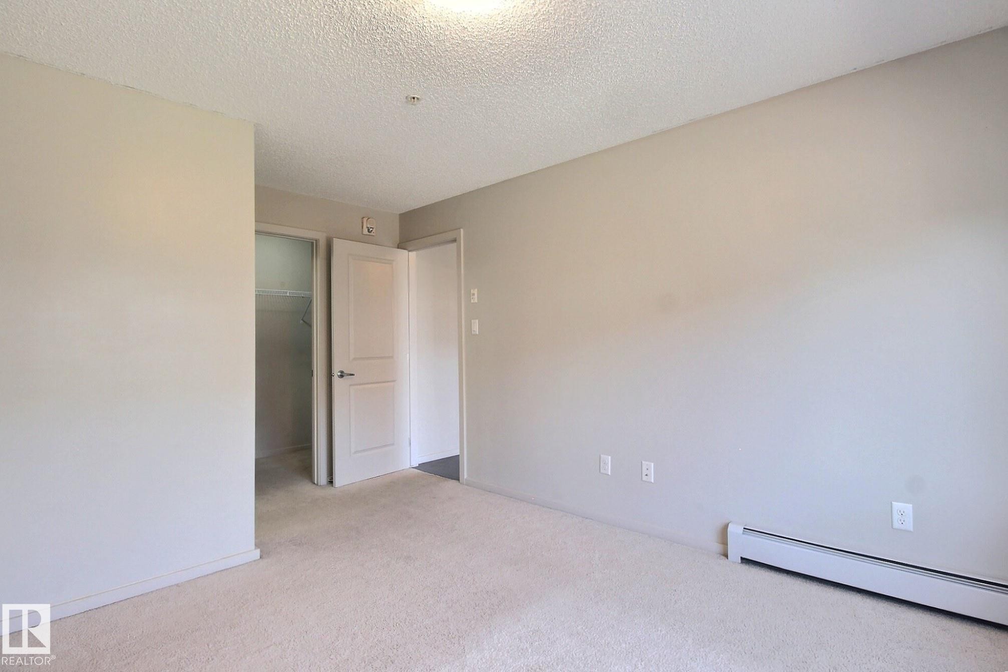 324 344 Windermere Road, Edmonton, AB - Indoor Photo Showing Other Room
