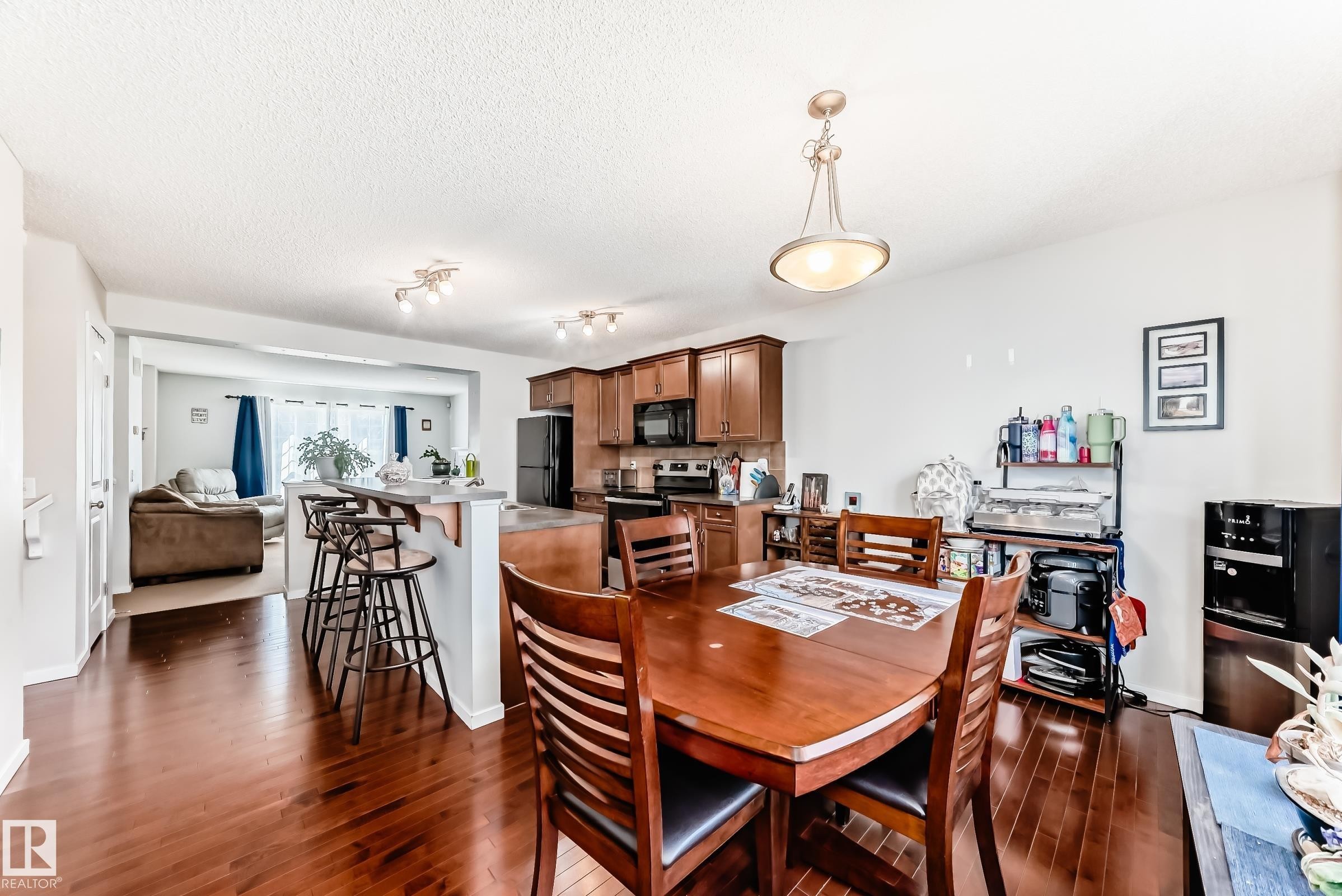 115 60 Street, Edmonton, AB - Indoor Photo Showing Dining Room