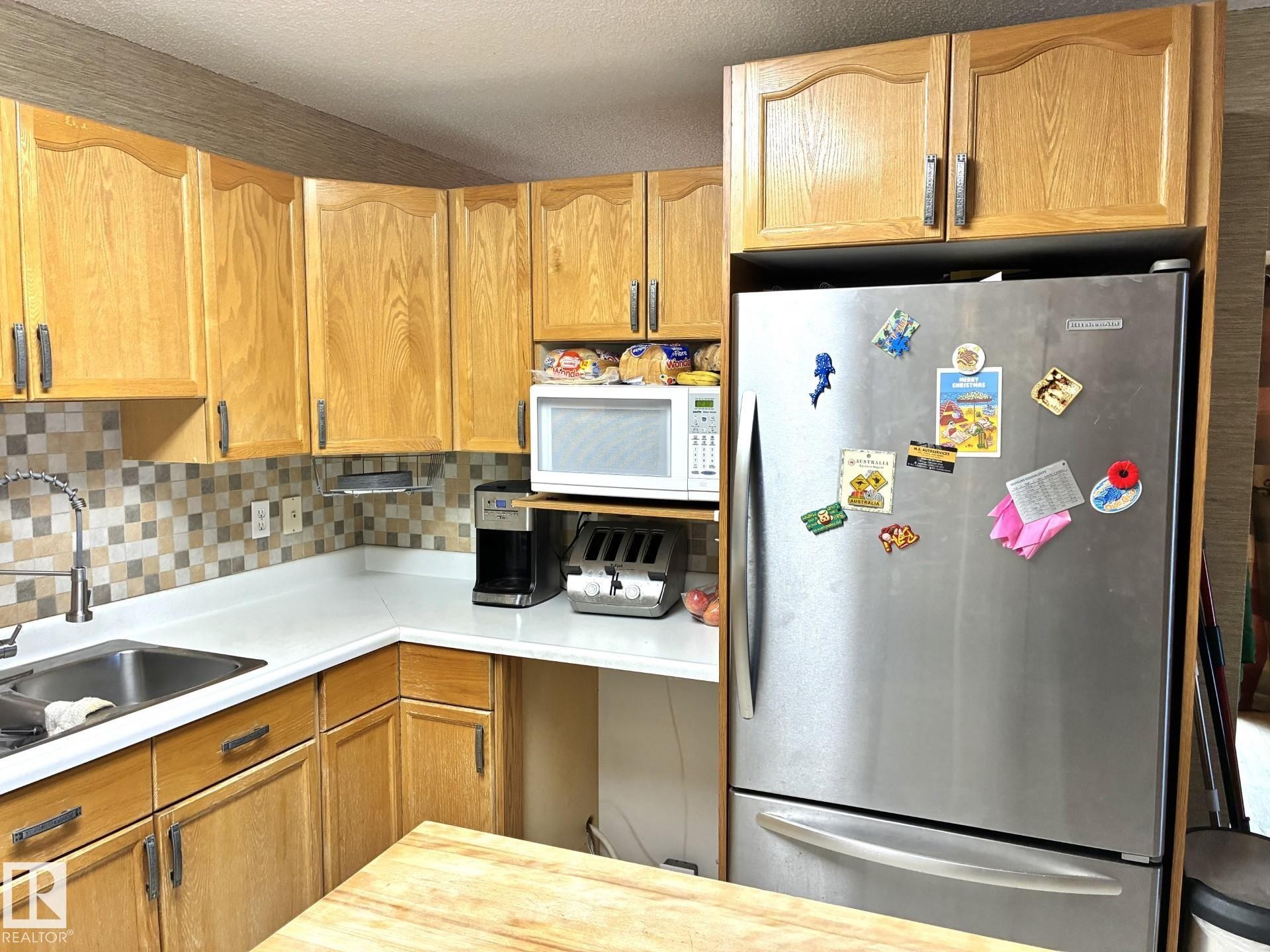 1248 48 Street, Edmonton, AB - Indoor Photo Showing Kitchen